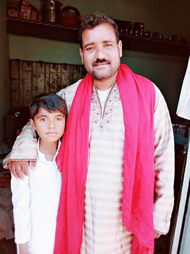 @Munshi Mughal
