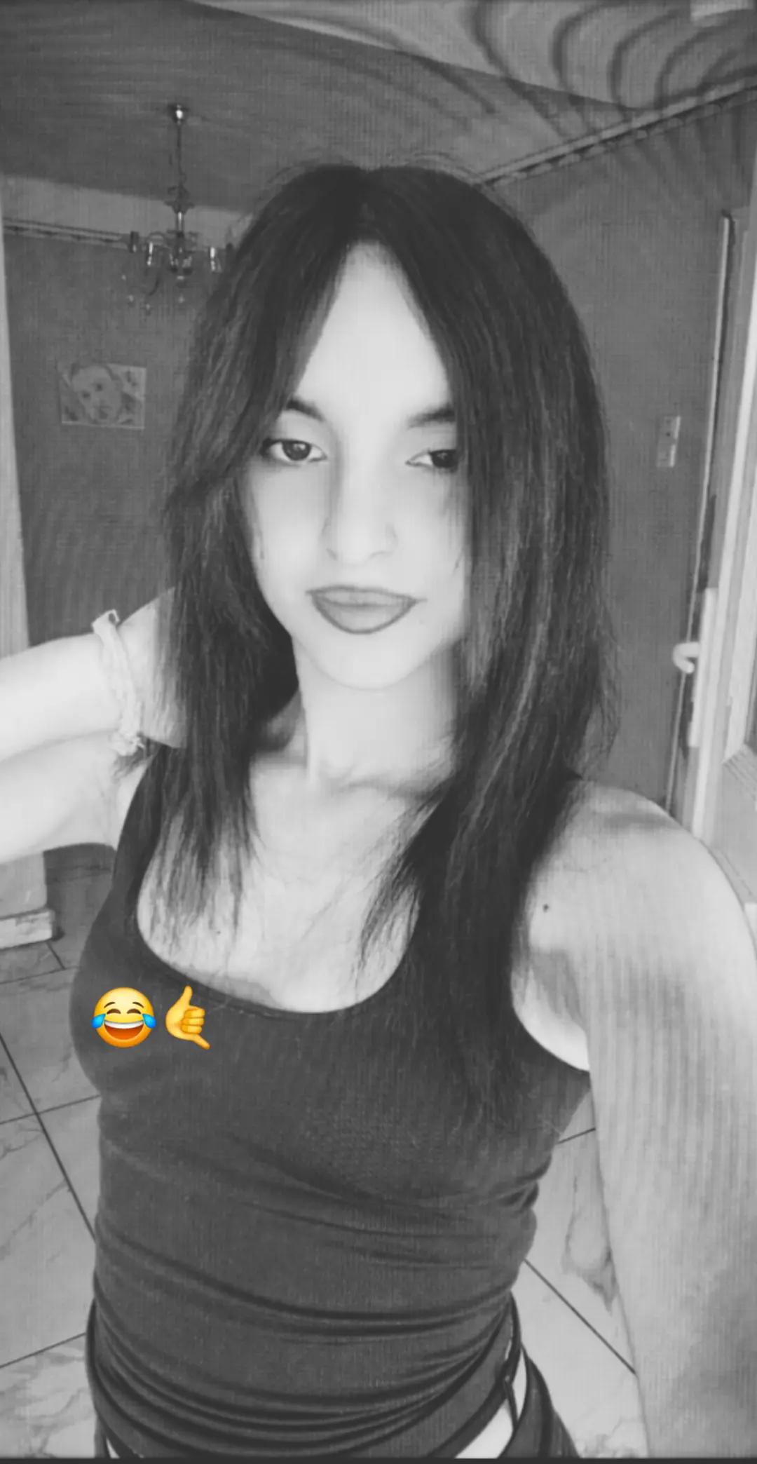 @vanikkaa