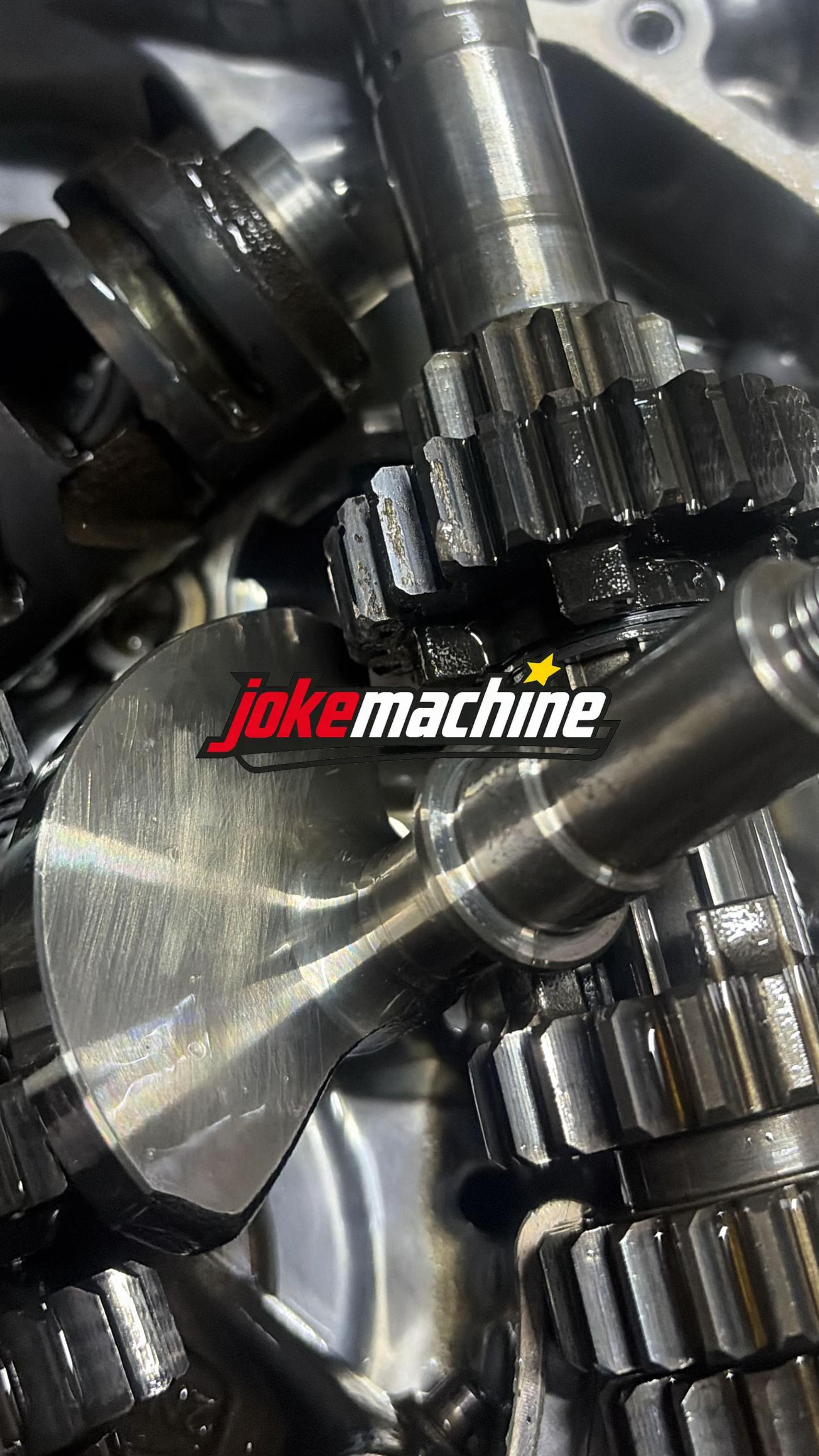 @Joke Machine