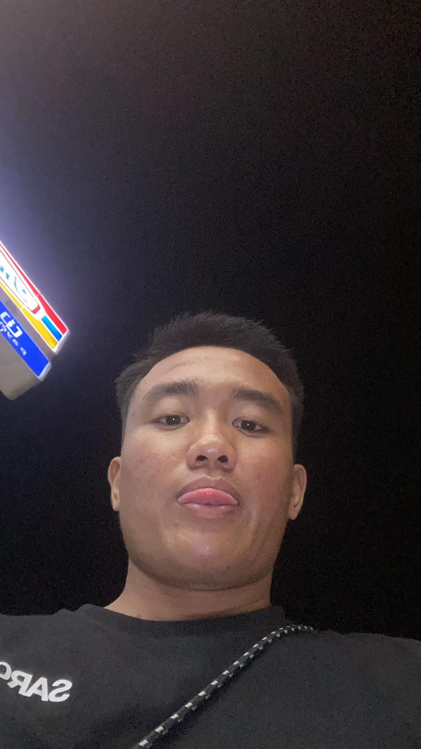 @d1k4🪬