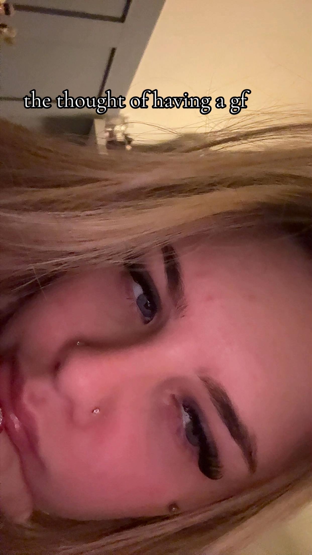 @avamay