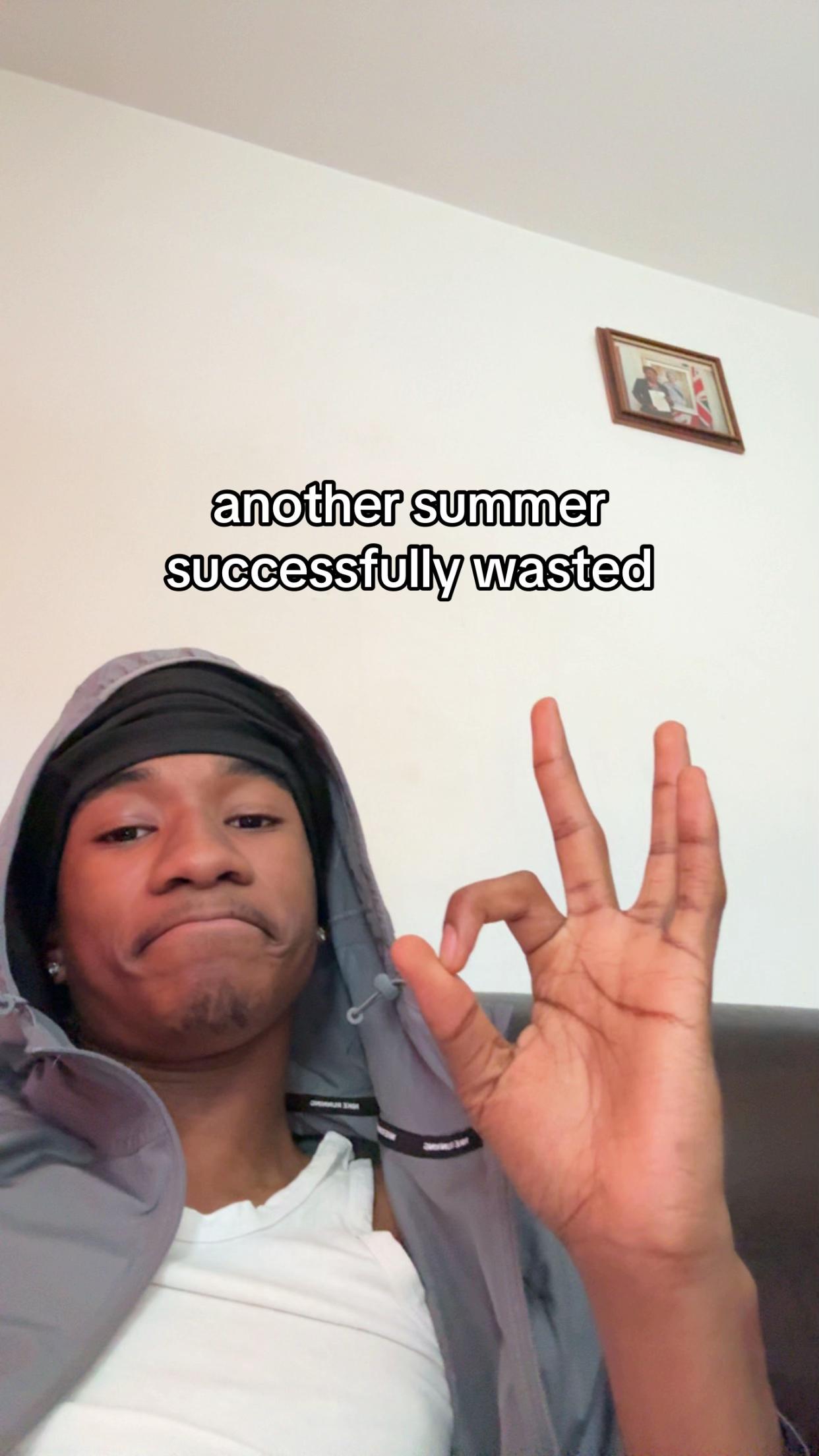 @️