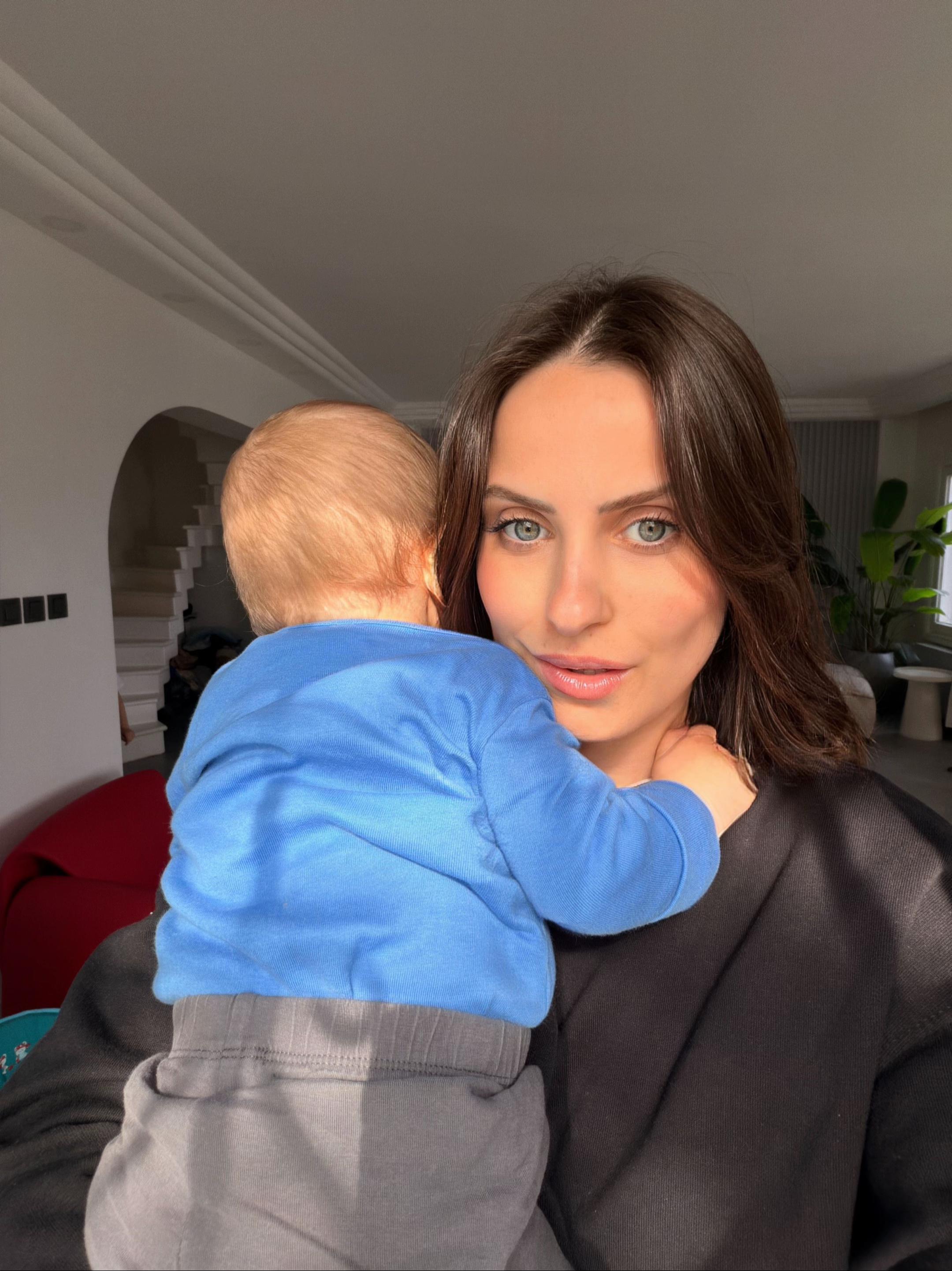 @Ece &Ccedil;elik