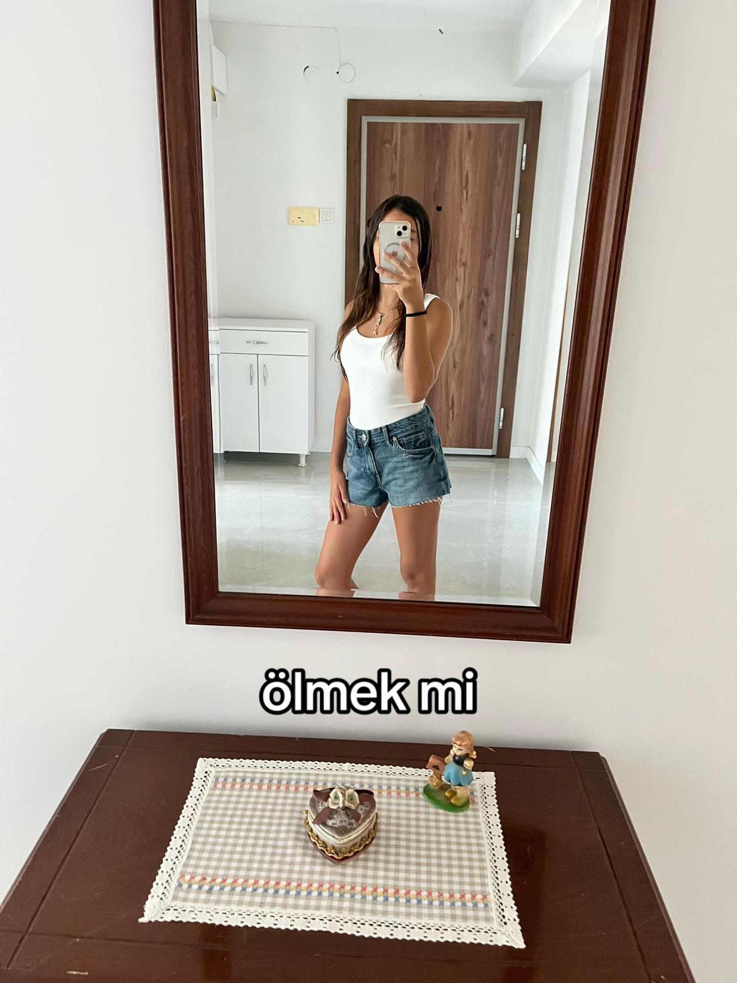 @Eylül