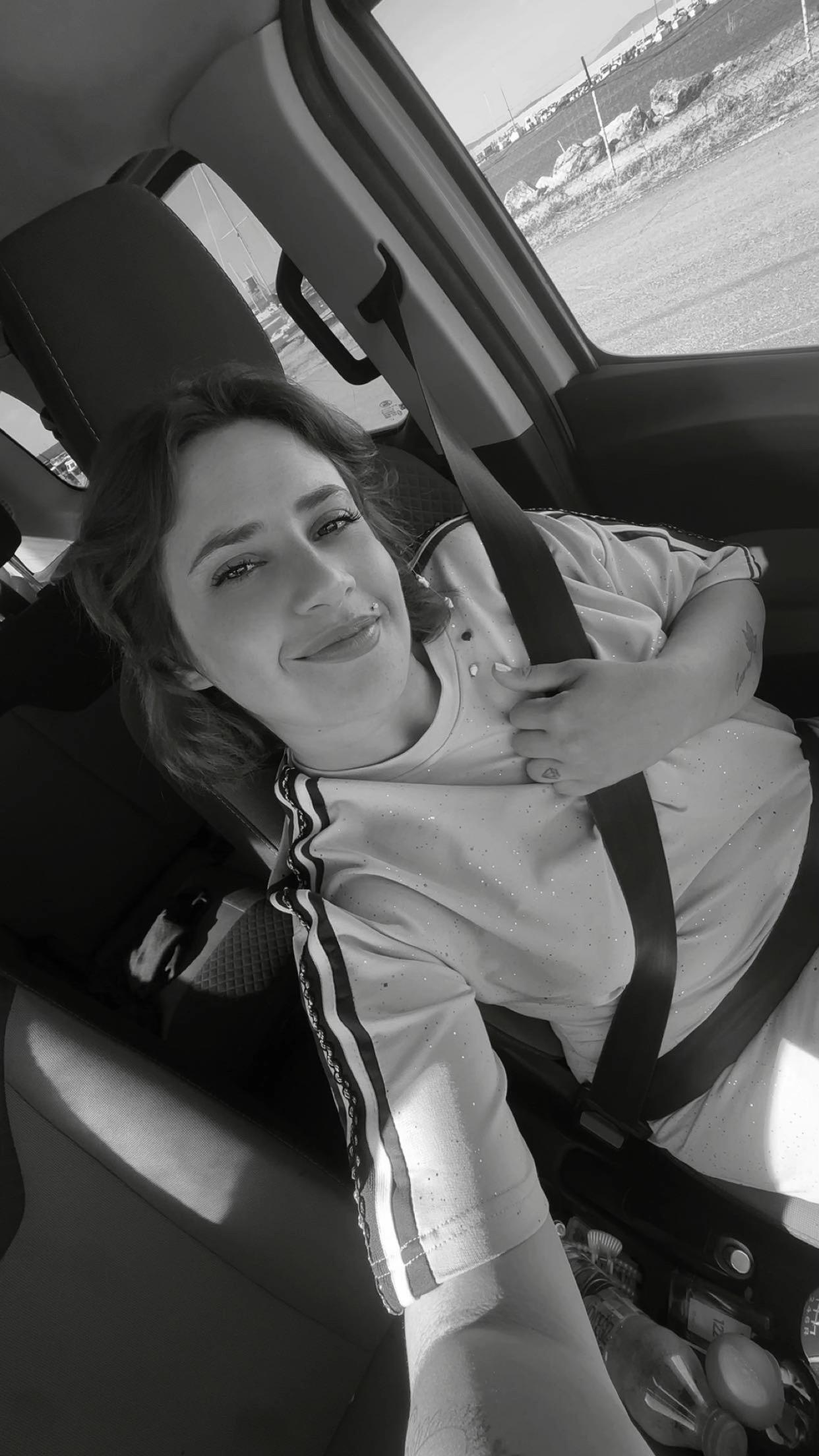 @B&uuml;şra Elmas