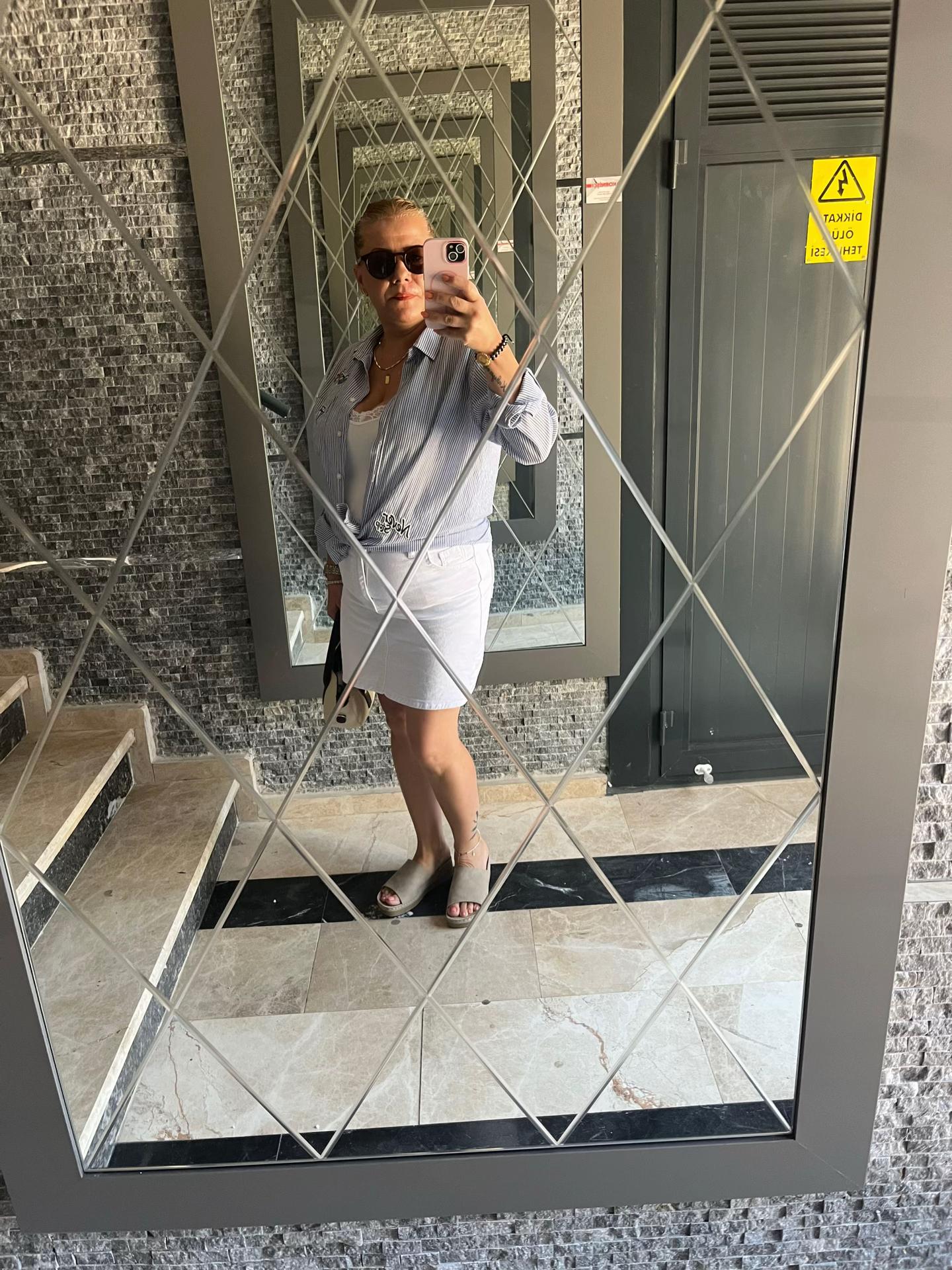 @aysunkahyaoglu