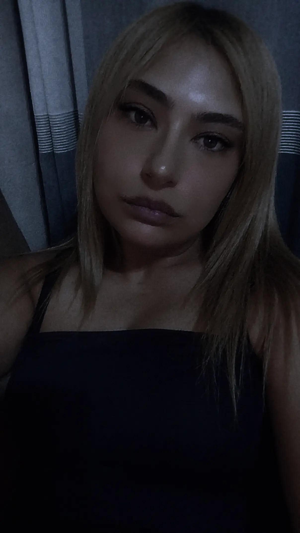 @CaqLa
