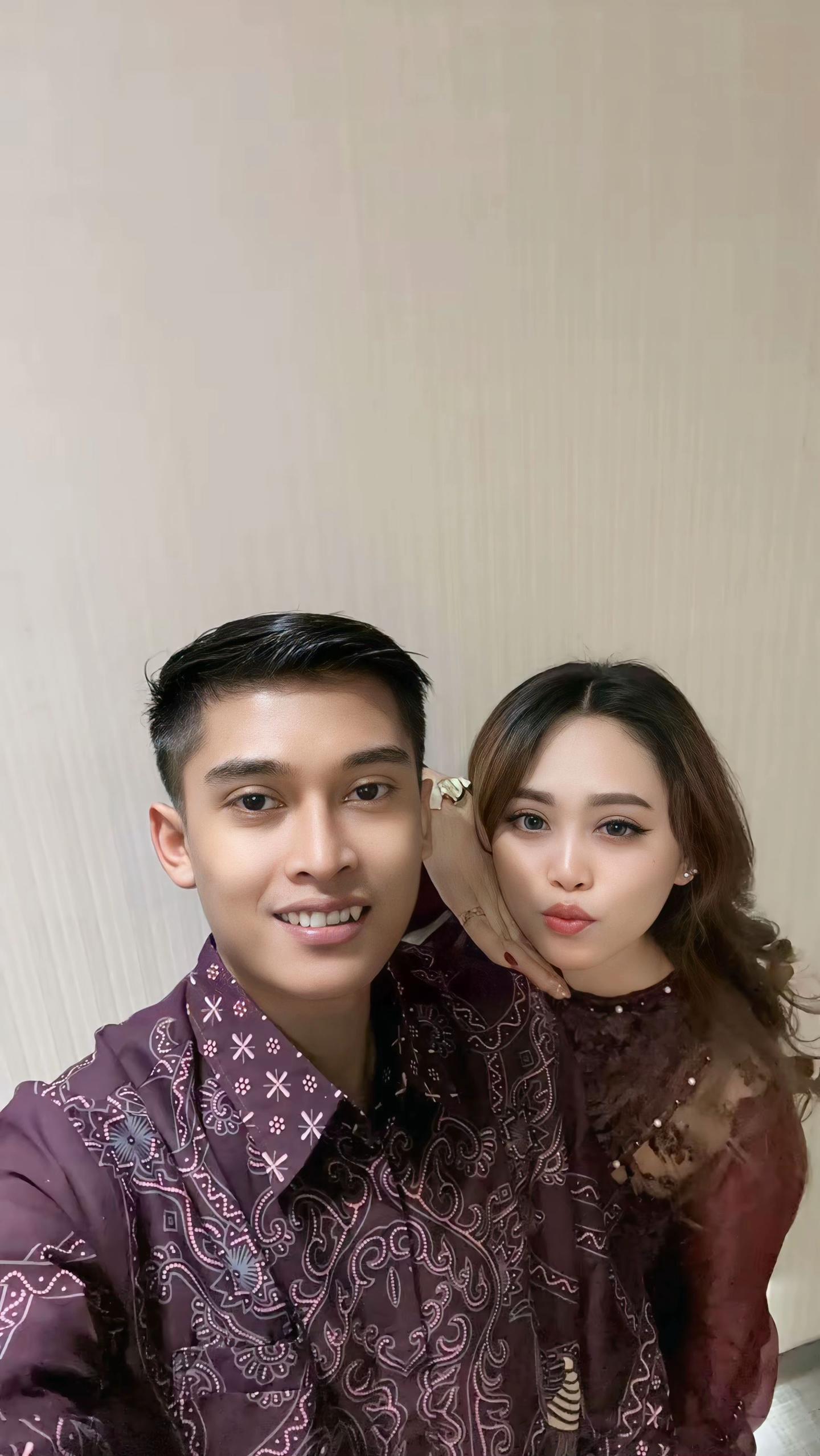 @. ๐๐๐๐๐๐ โ๏ธ