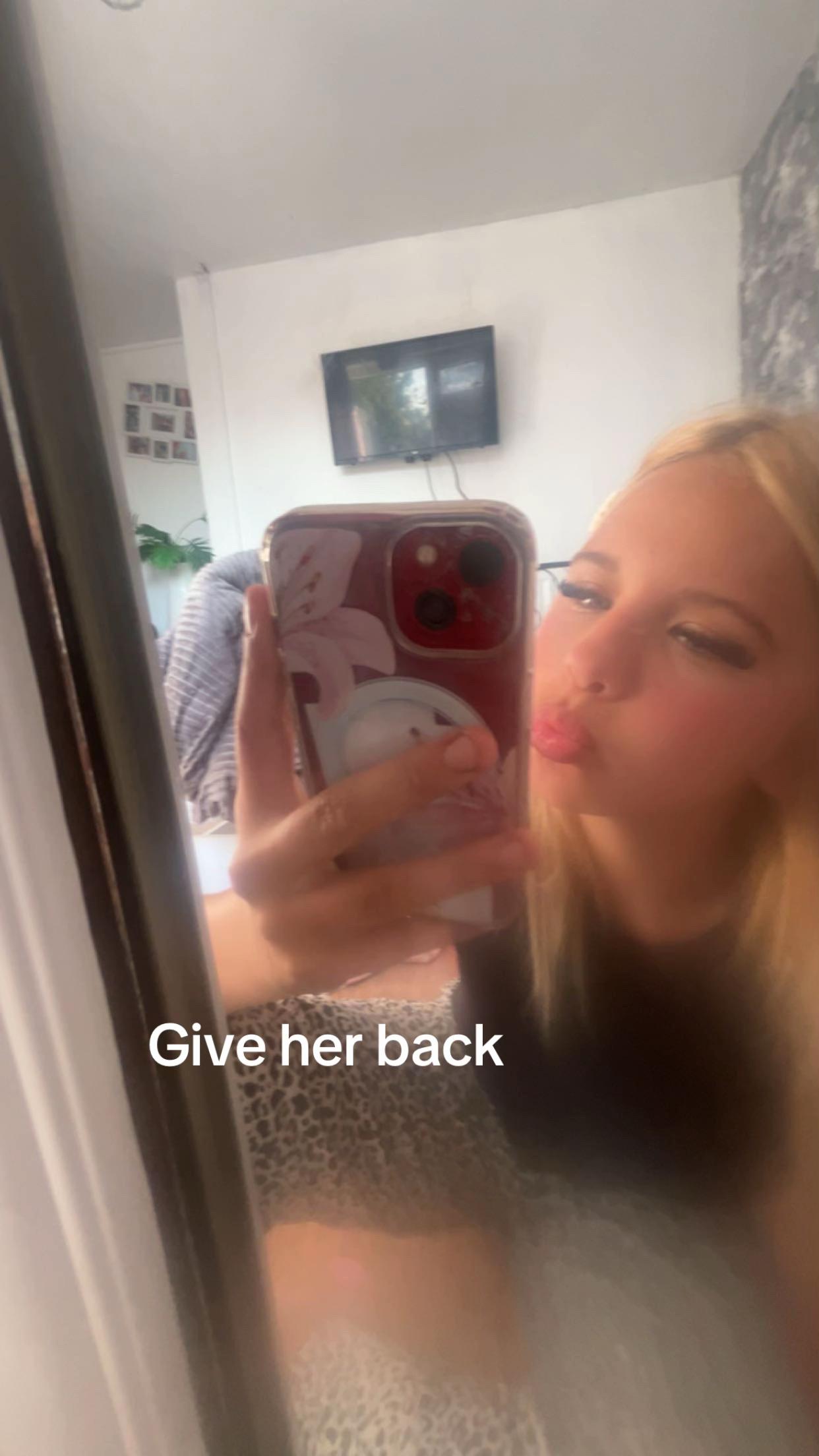 @𝐝𝐚𝐫𝐜🫶🏻
