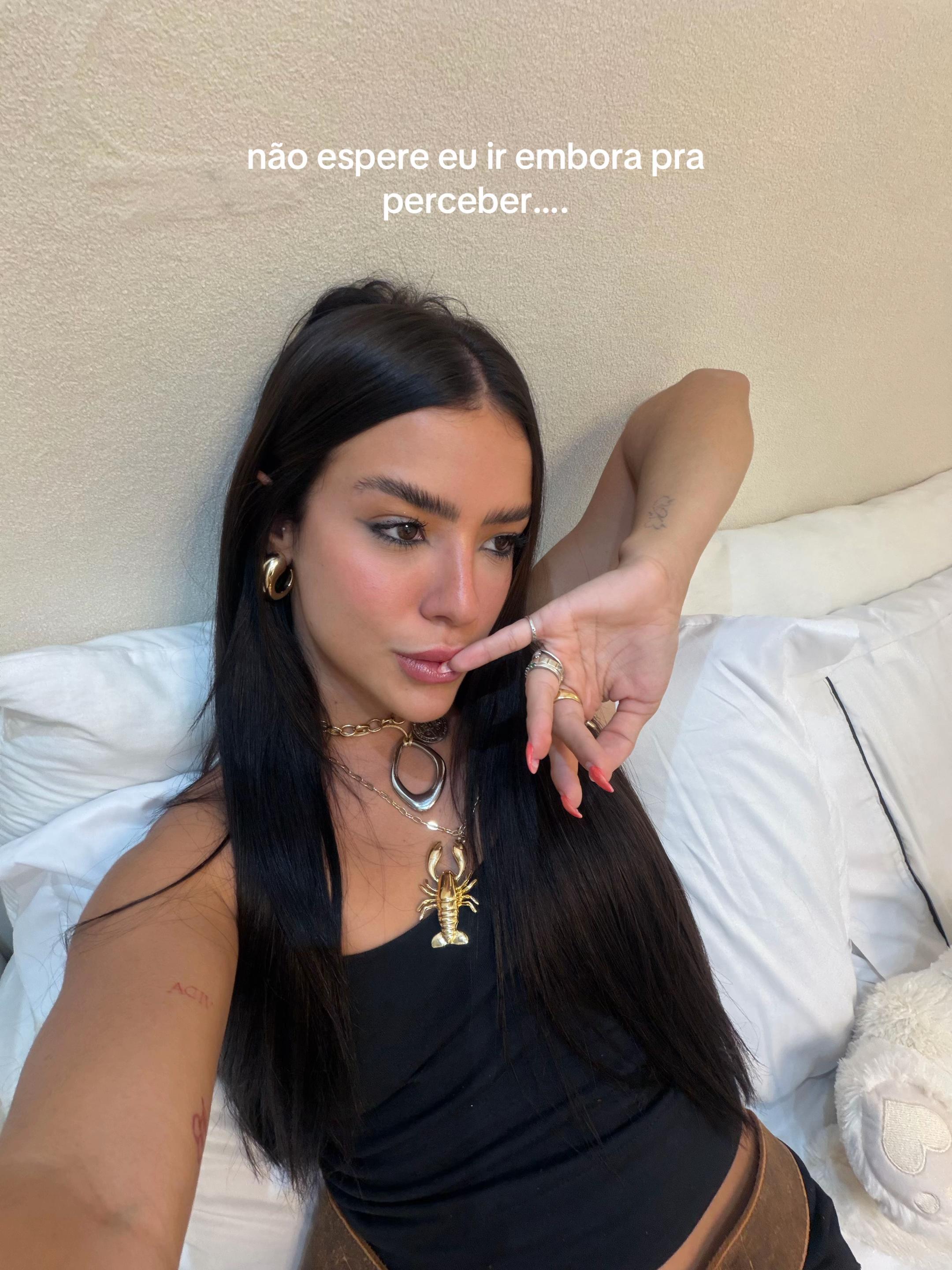 @Julia Ceschin
