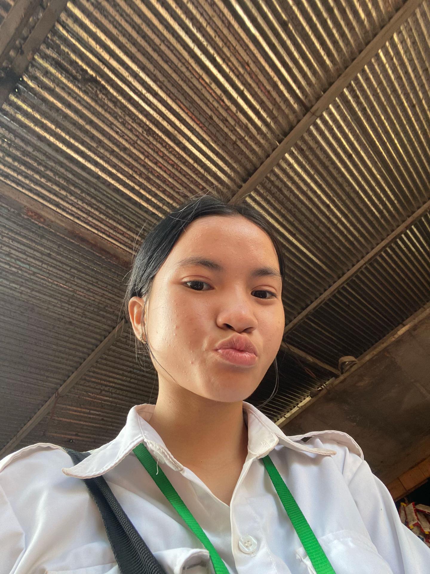 @ជំទាវណាលី🙂