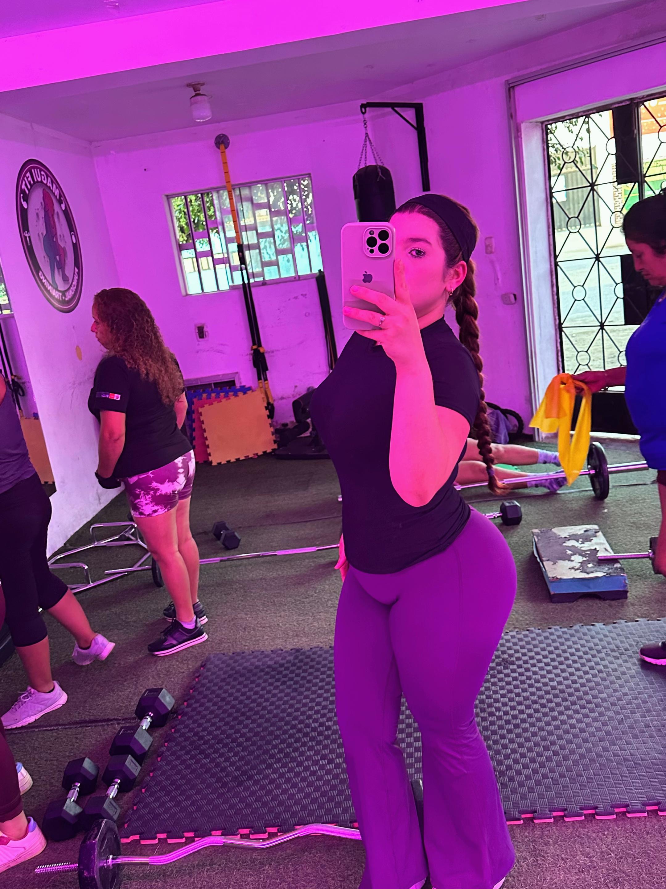 @María