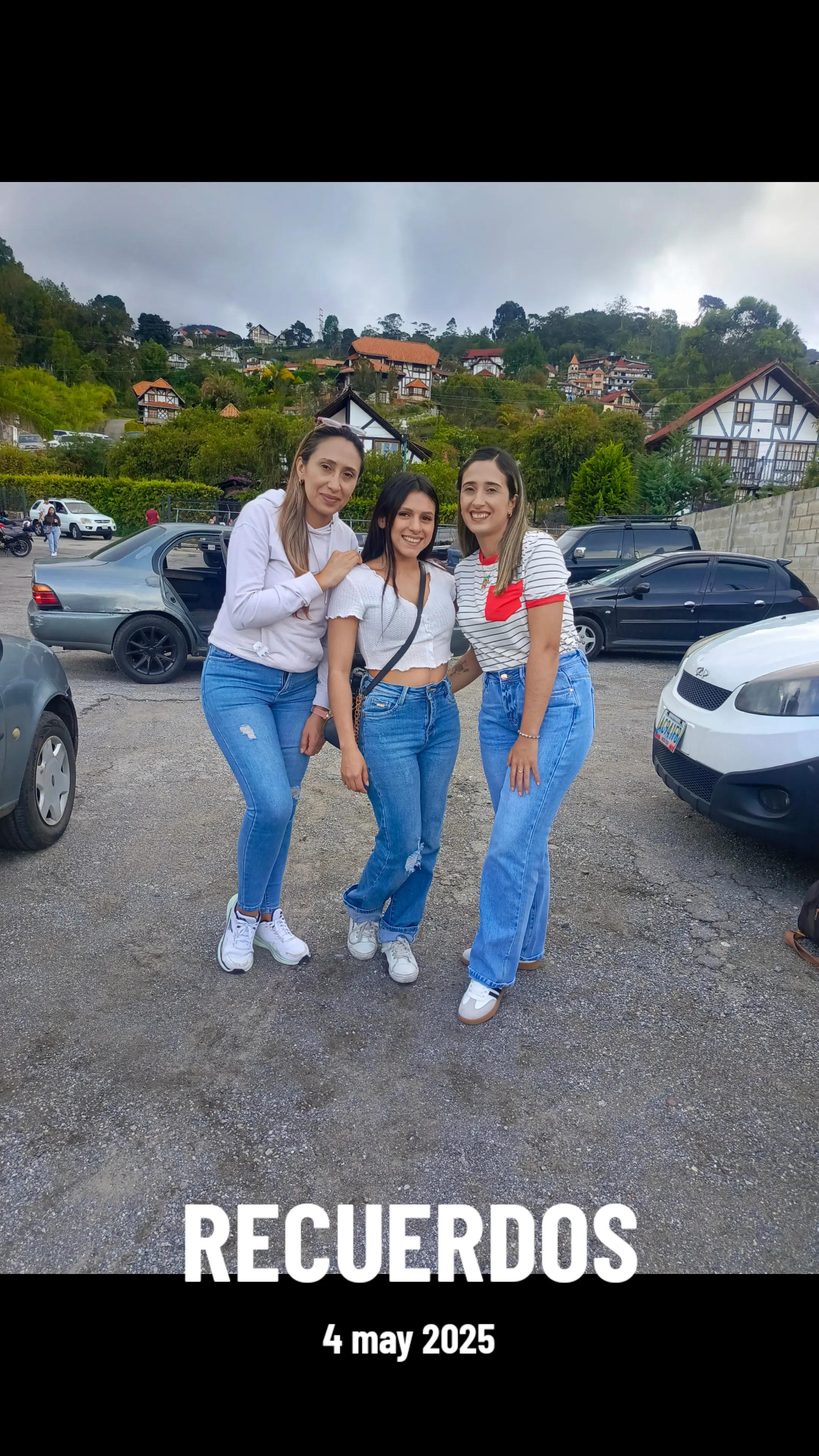 @danielaasuaje268