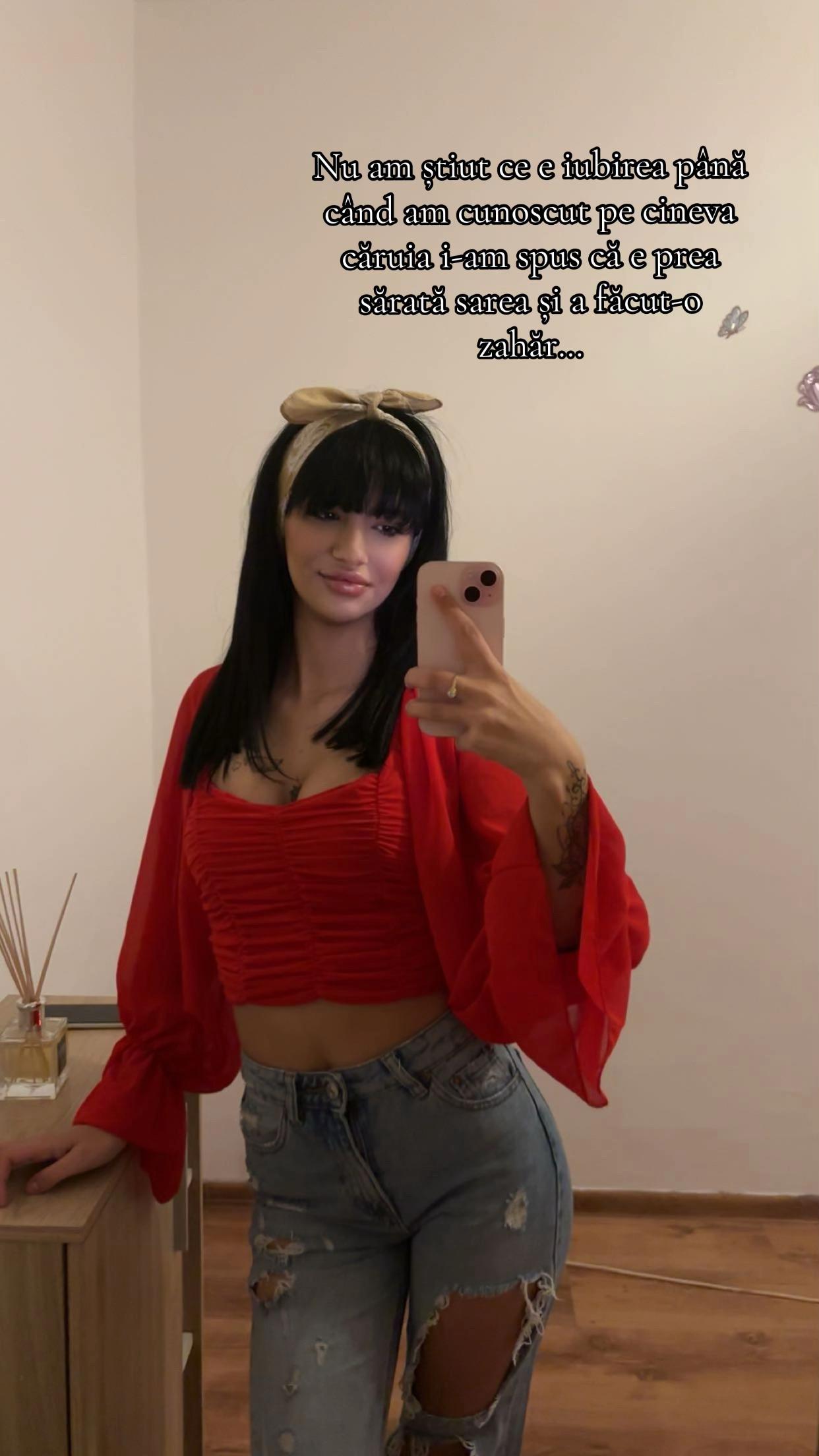 @Elenuș🧸