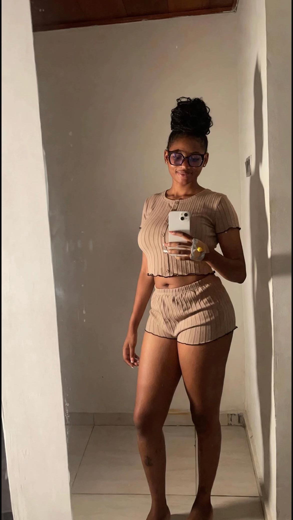 @Chloé.B🇨🇩