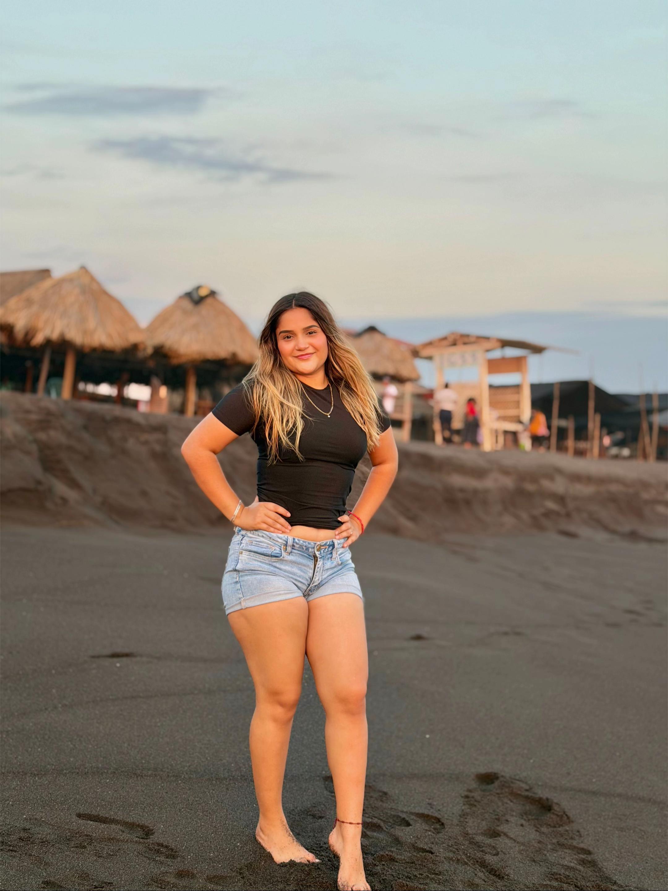 @Analí🍓🦥