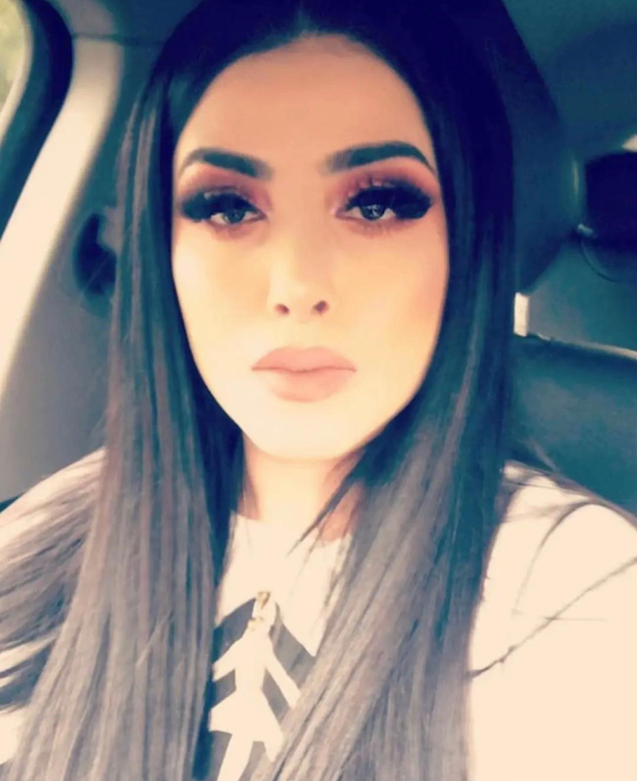 @Clau8afc