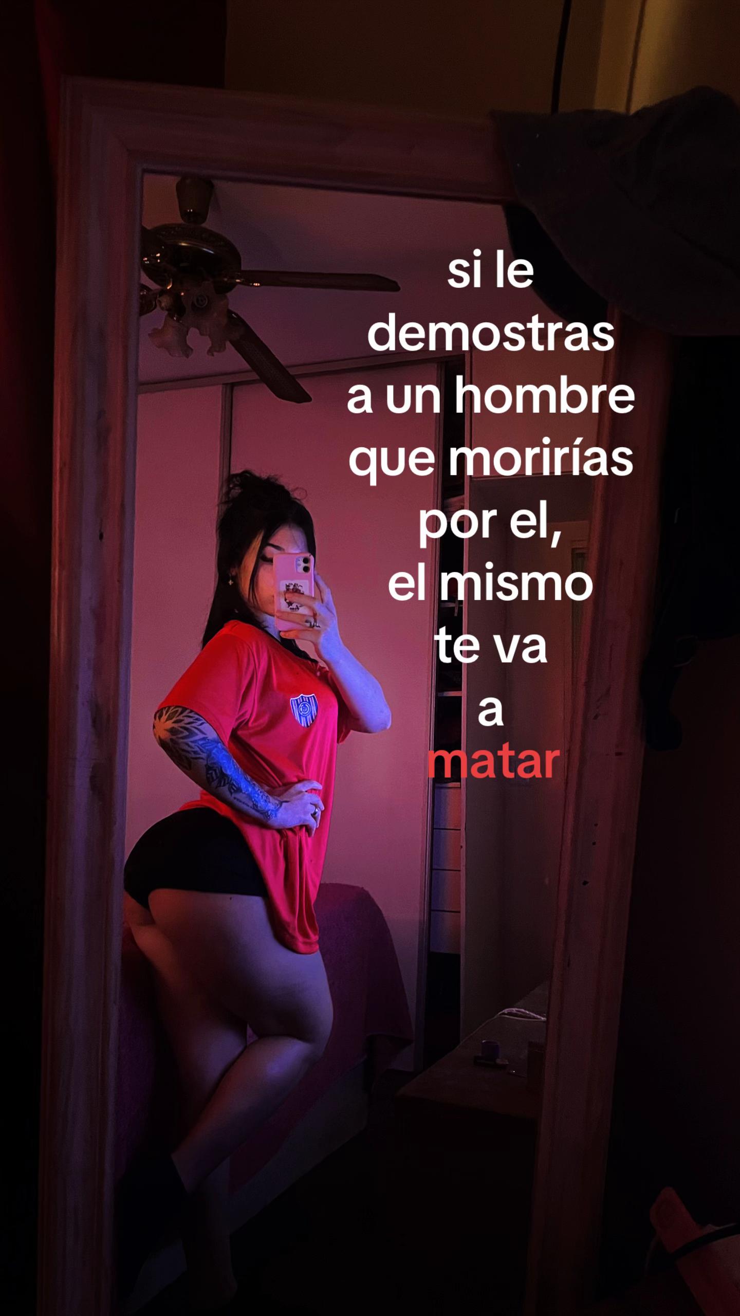 @Mia 🖤