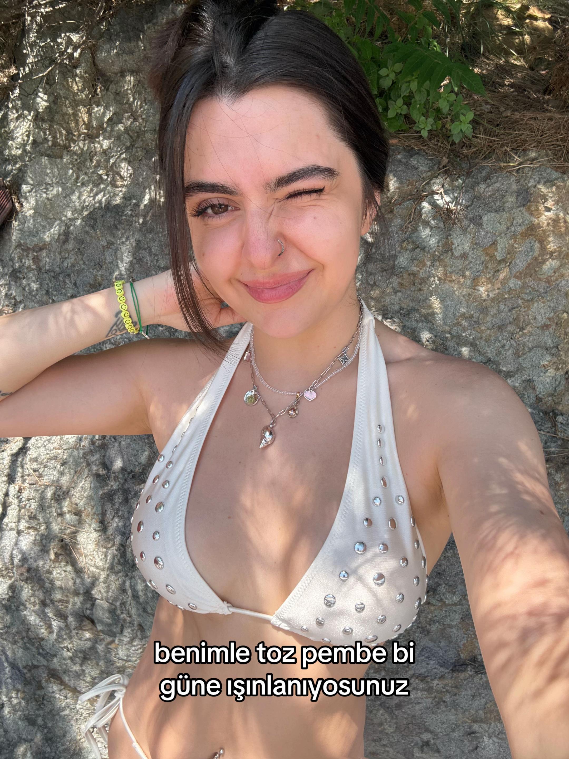 @Çileklikiraz