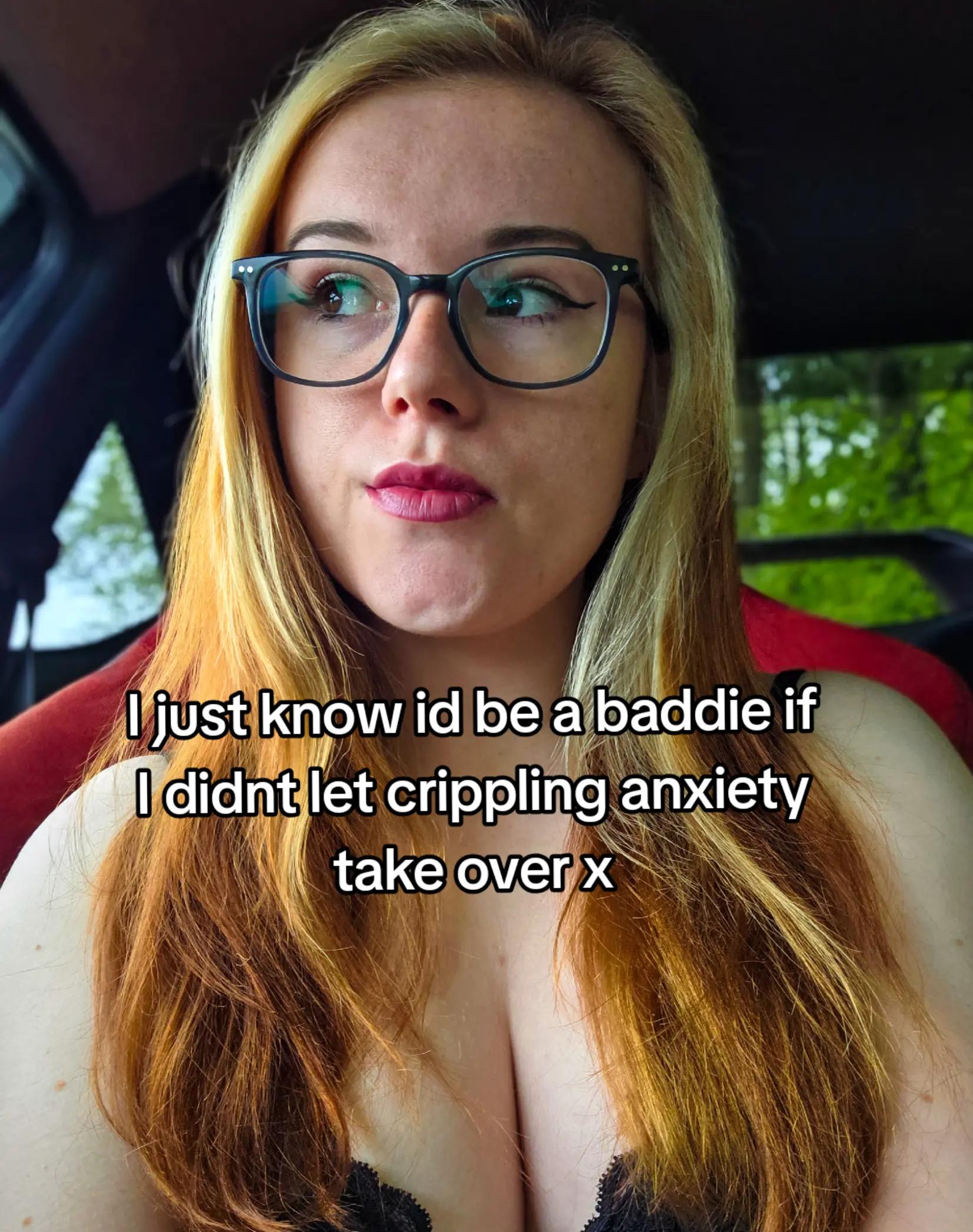 @Charlii Chats 🖤