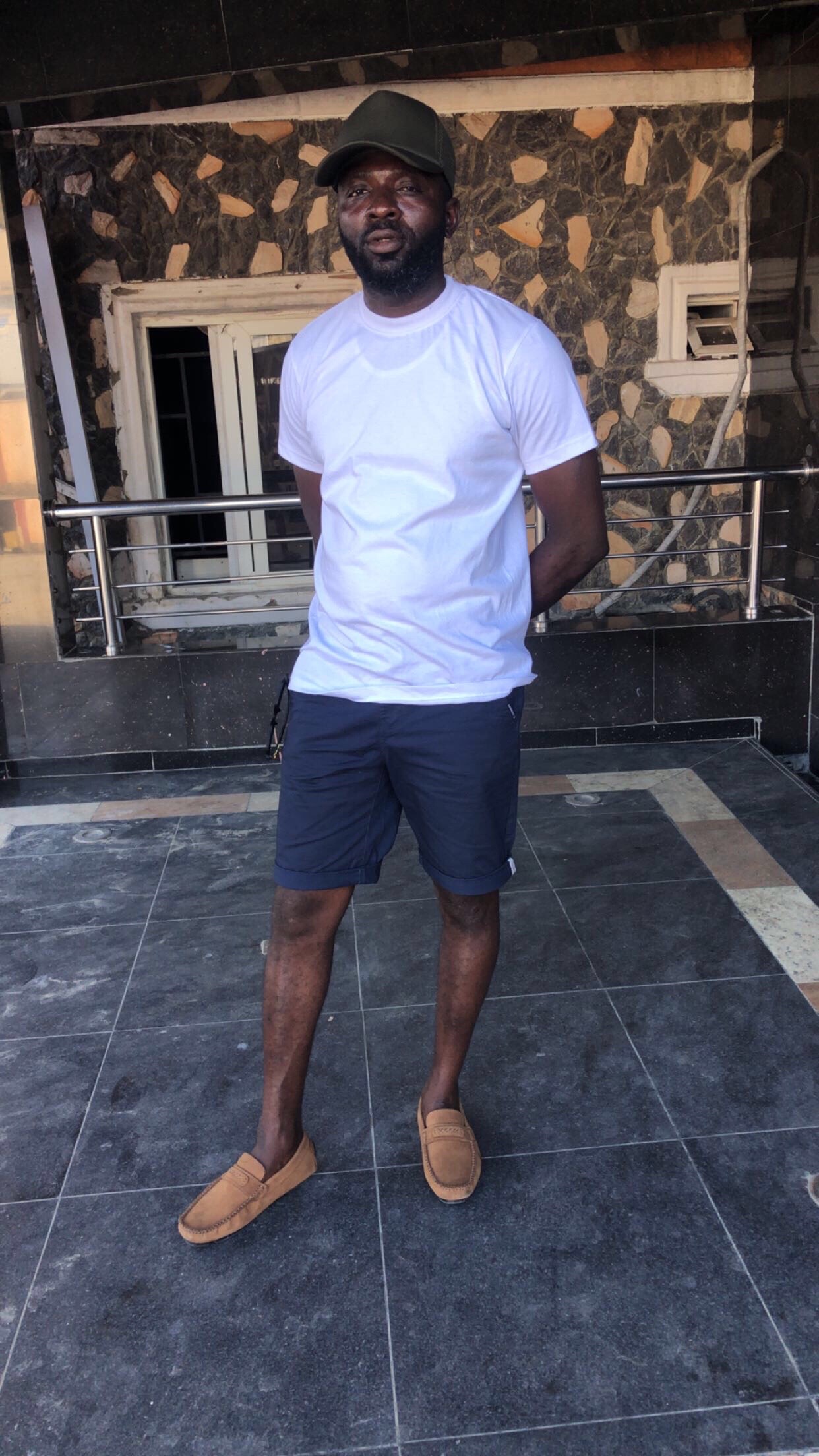 @Oluwaseyi 💧