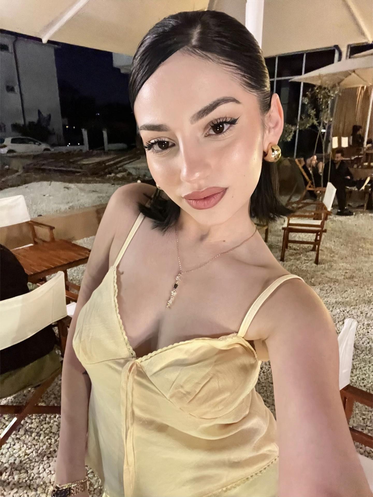 @𝐀𝐳𝐫𝐚 𝐛𝐚𝐲𝐫𝐚𝐦