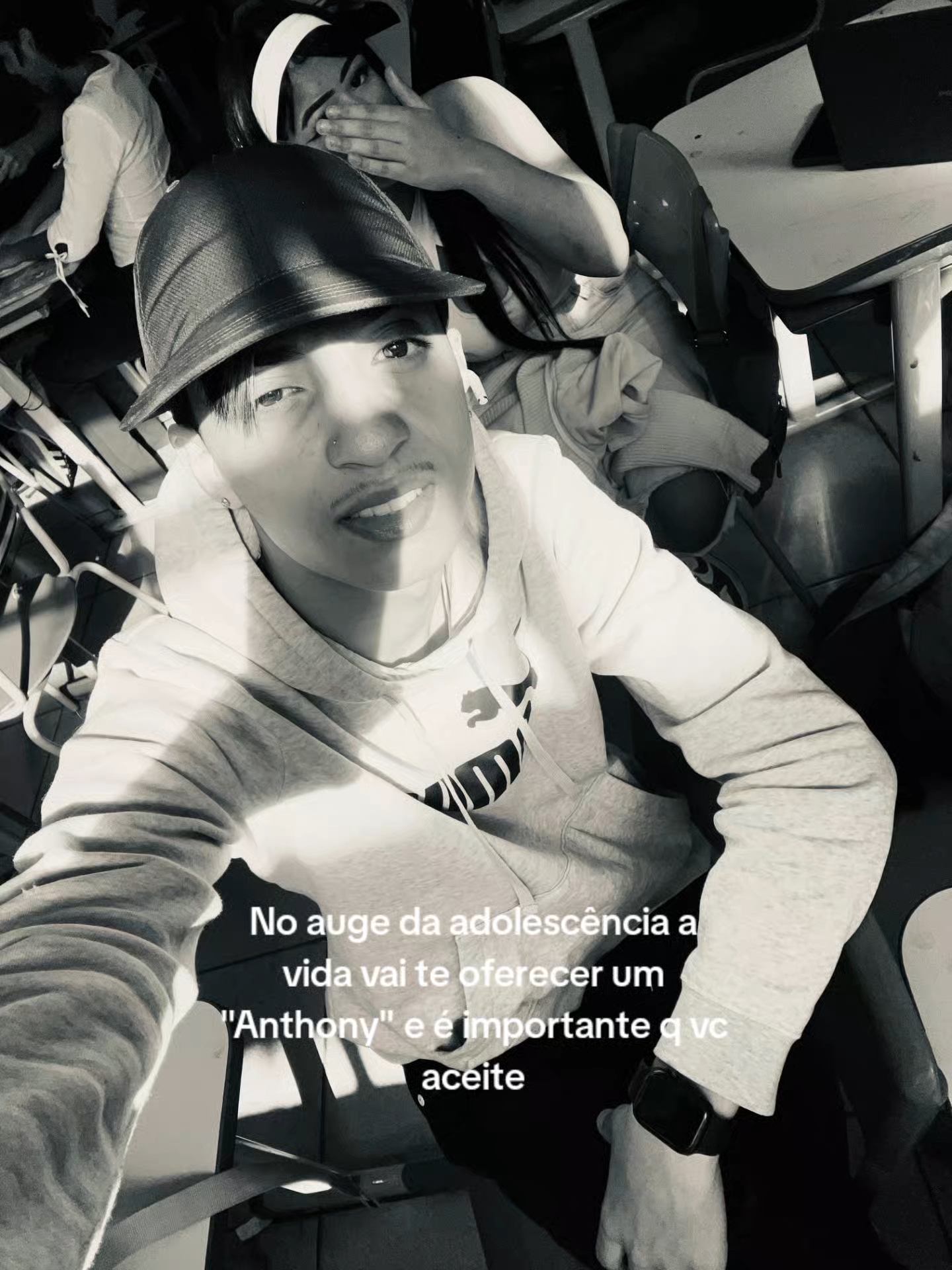 @_Araujo_7f&eacute;_
