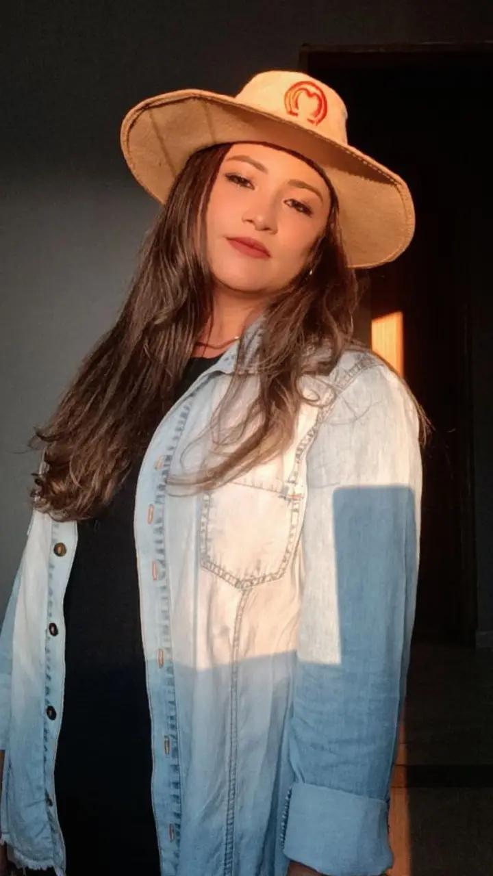 @Livinhachofermarombinha
