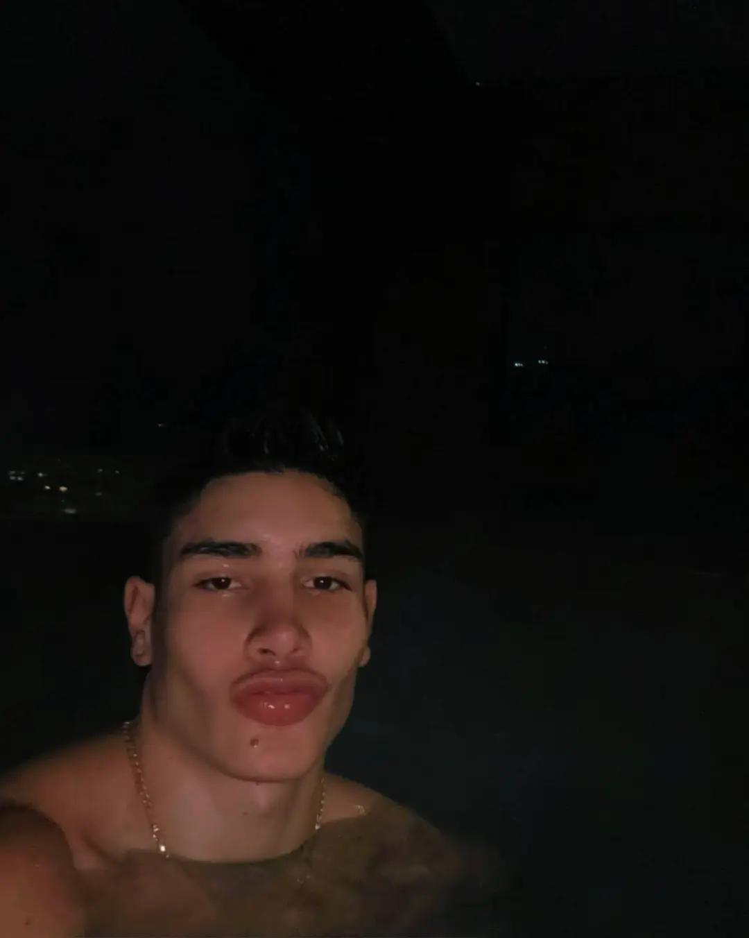 @Jhon