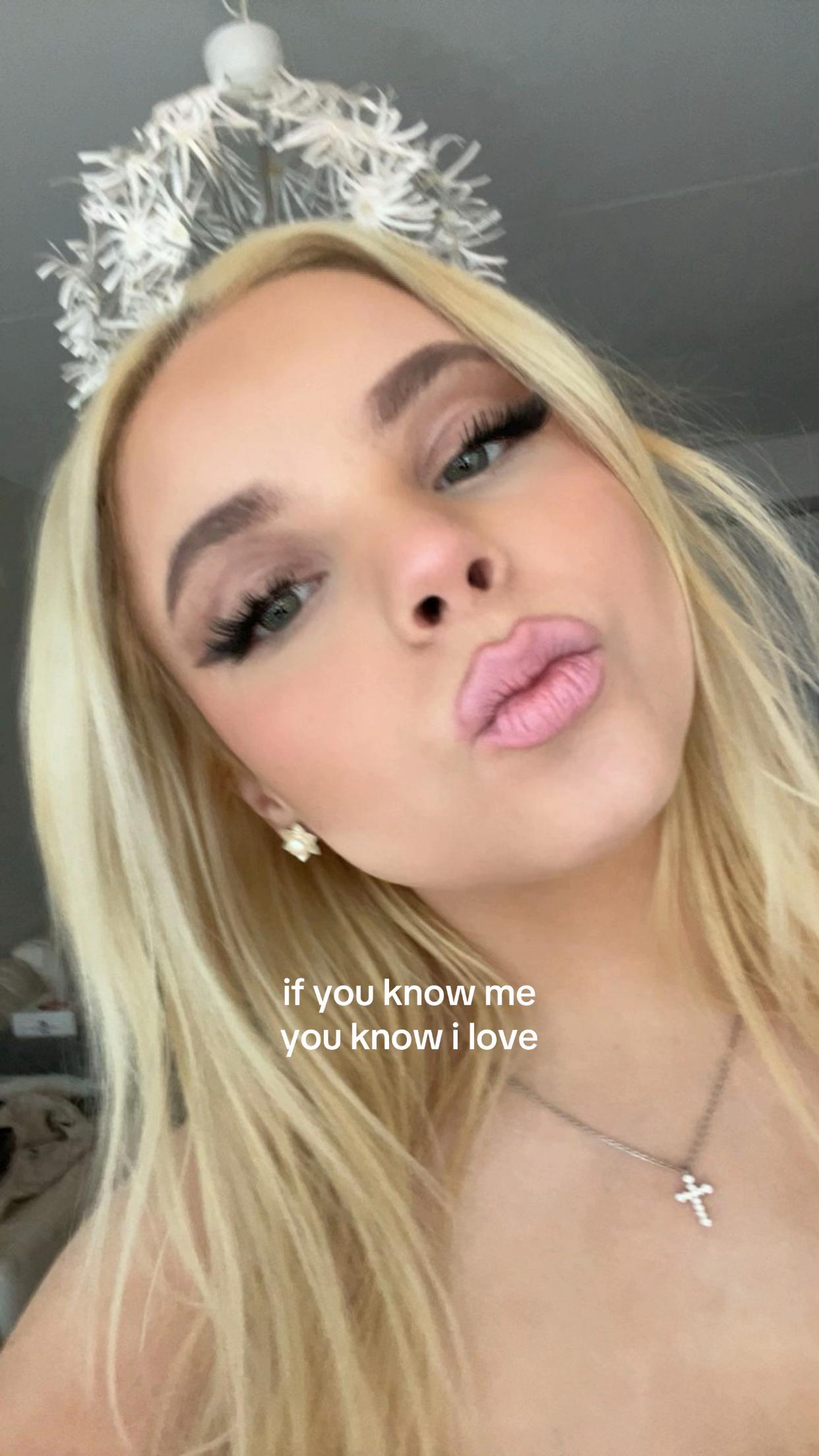 @Julia Meri-Tuulia <3