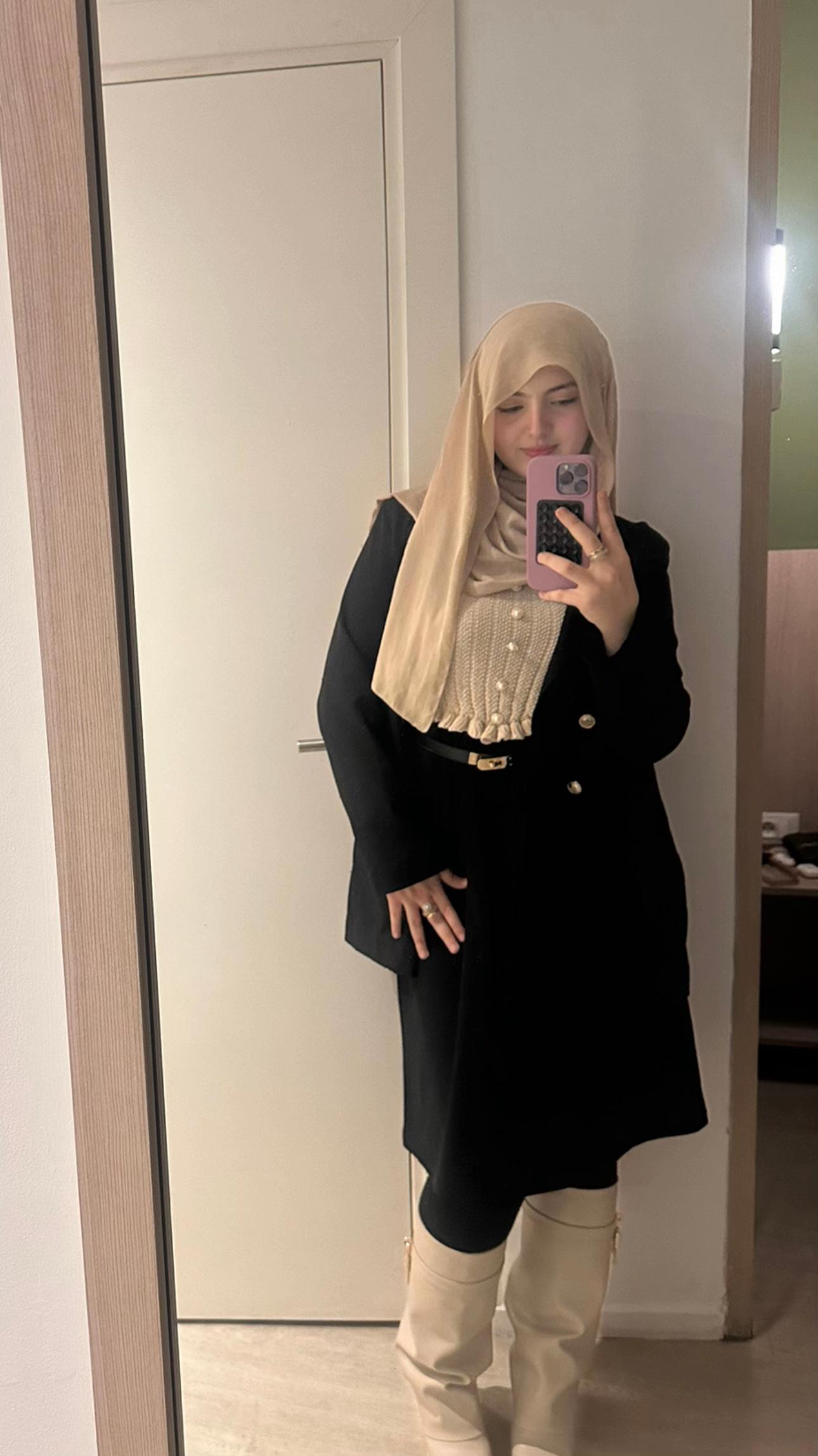 @Assia48