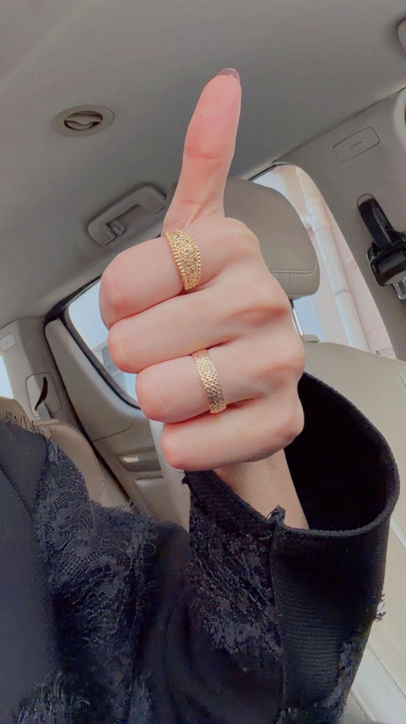 @مودل لجين | الاحساء 🌴.