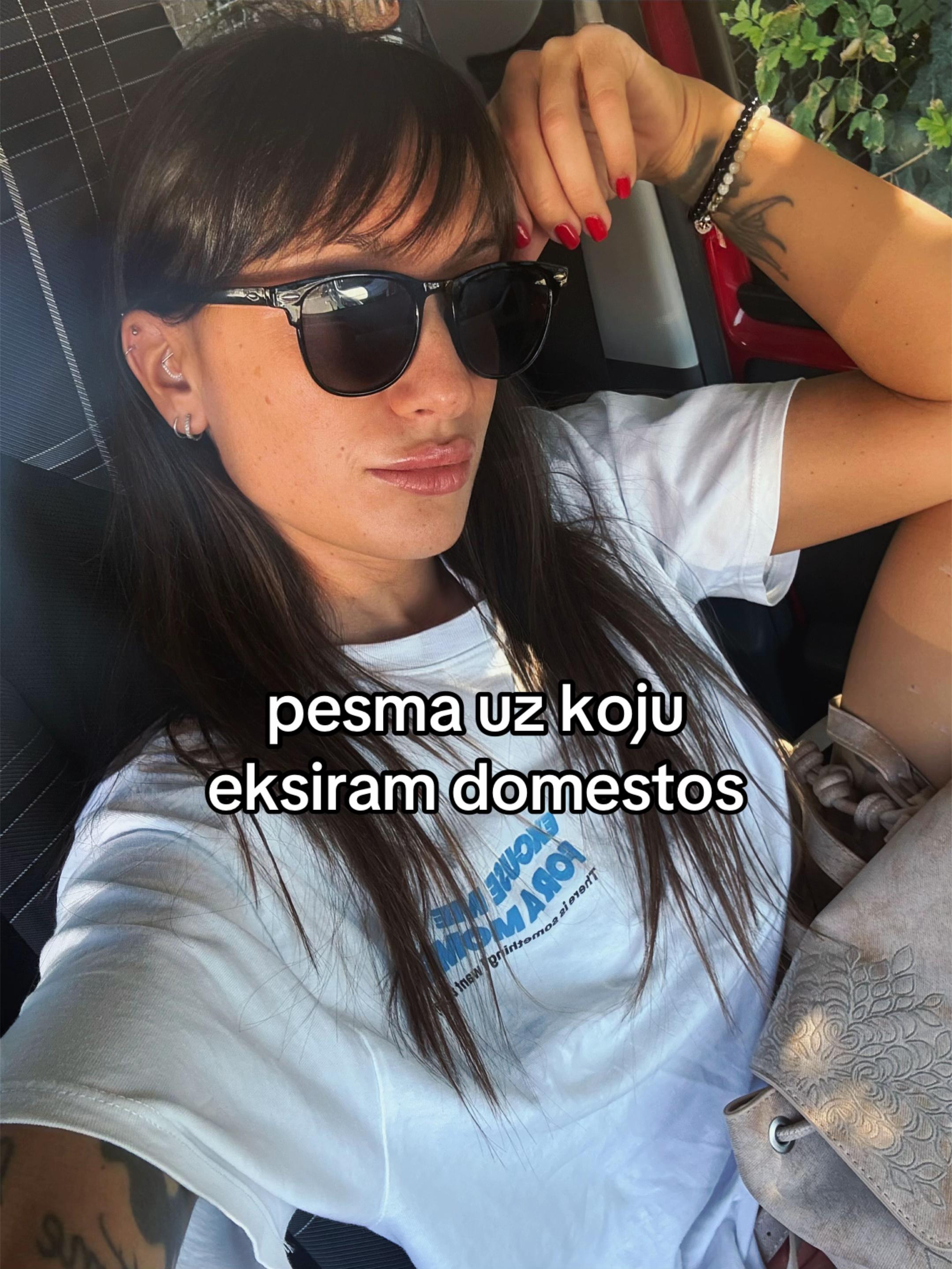 @Nina