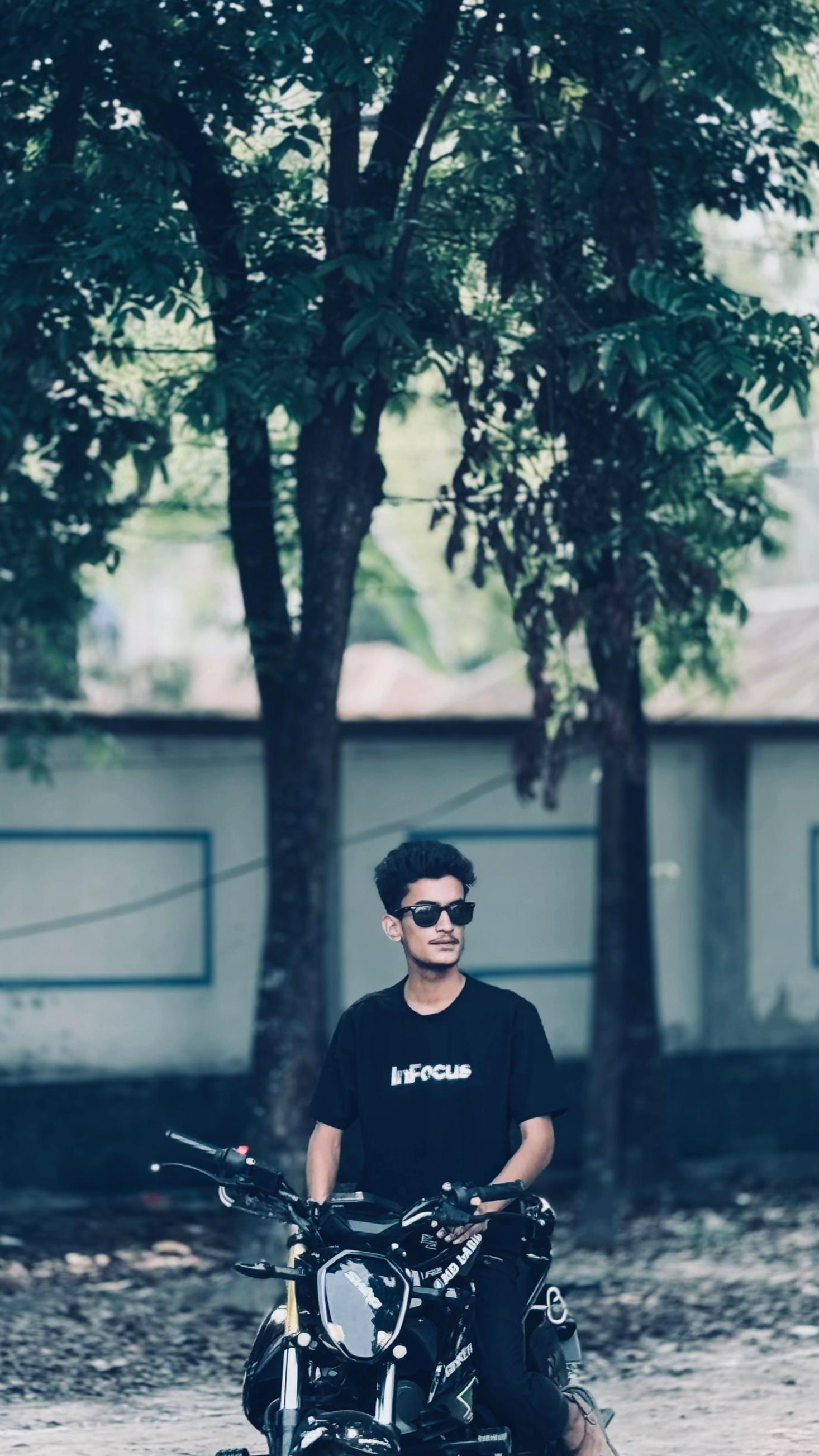 @ᵣₒₓy🐊