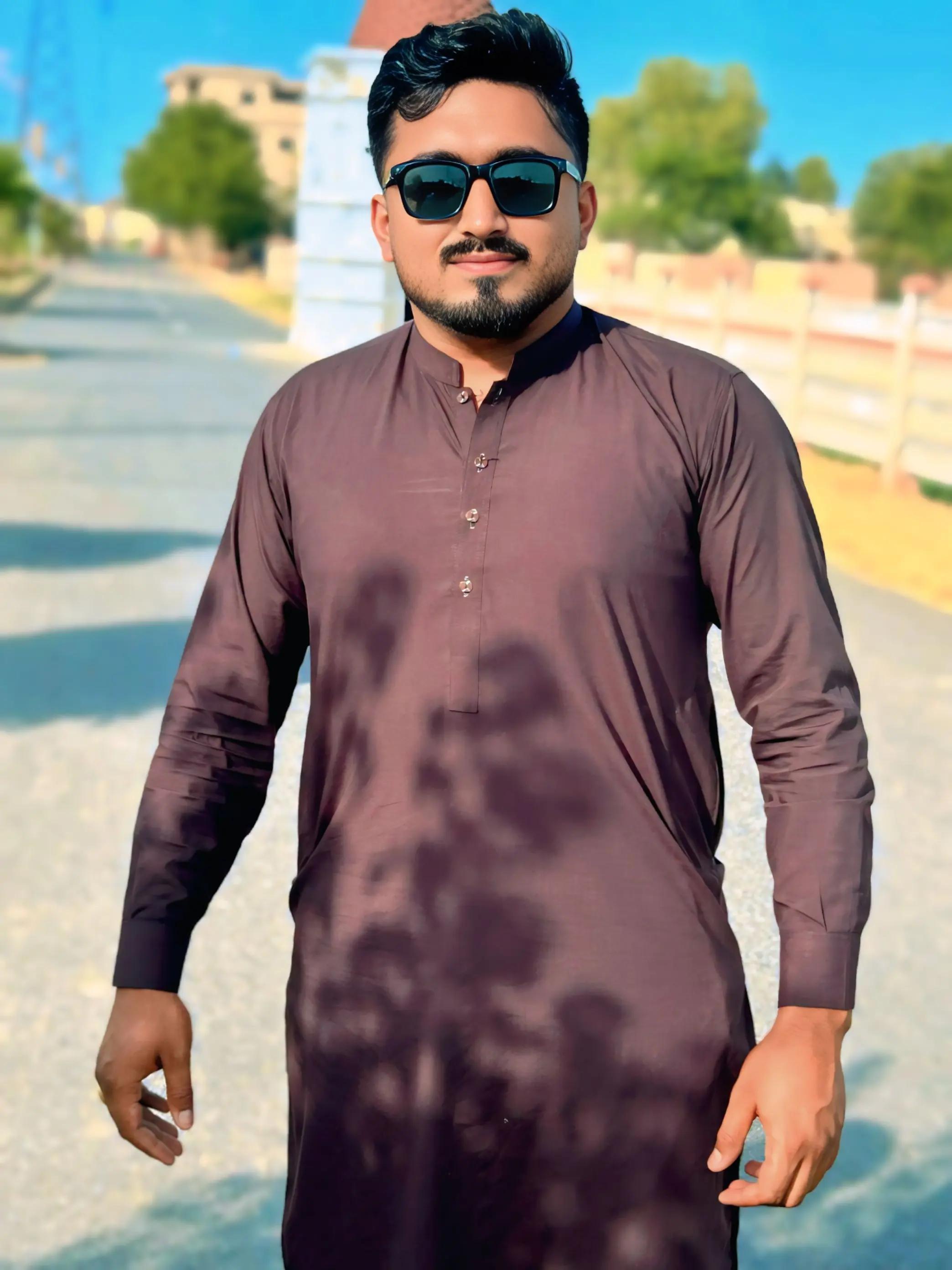 @میاں حمزہミアン・ハムザ