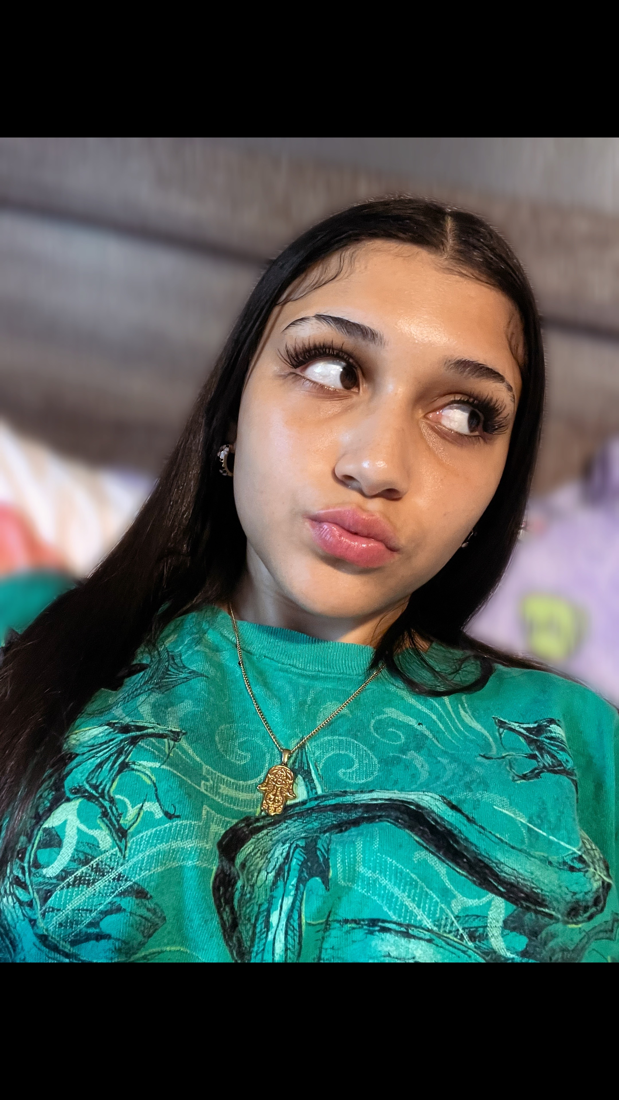 @️
