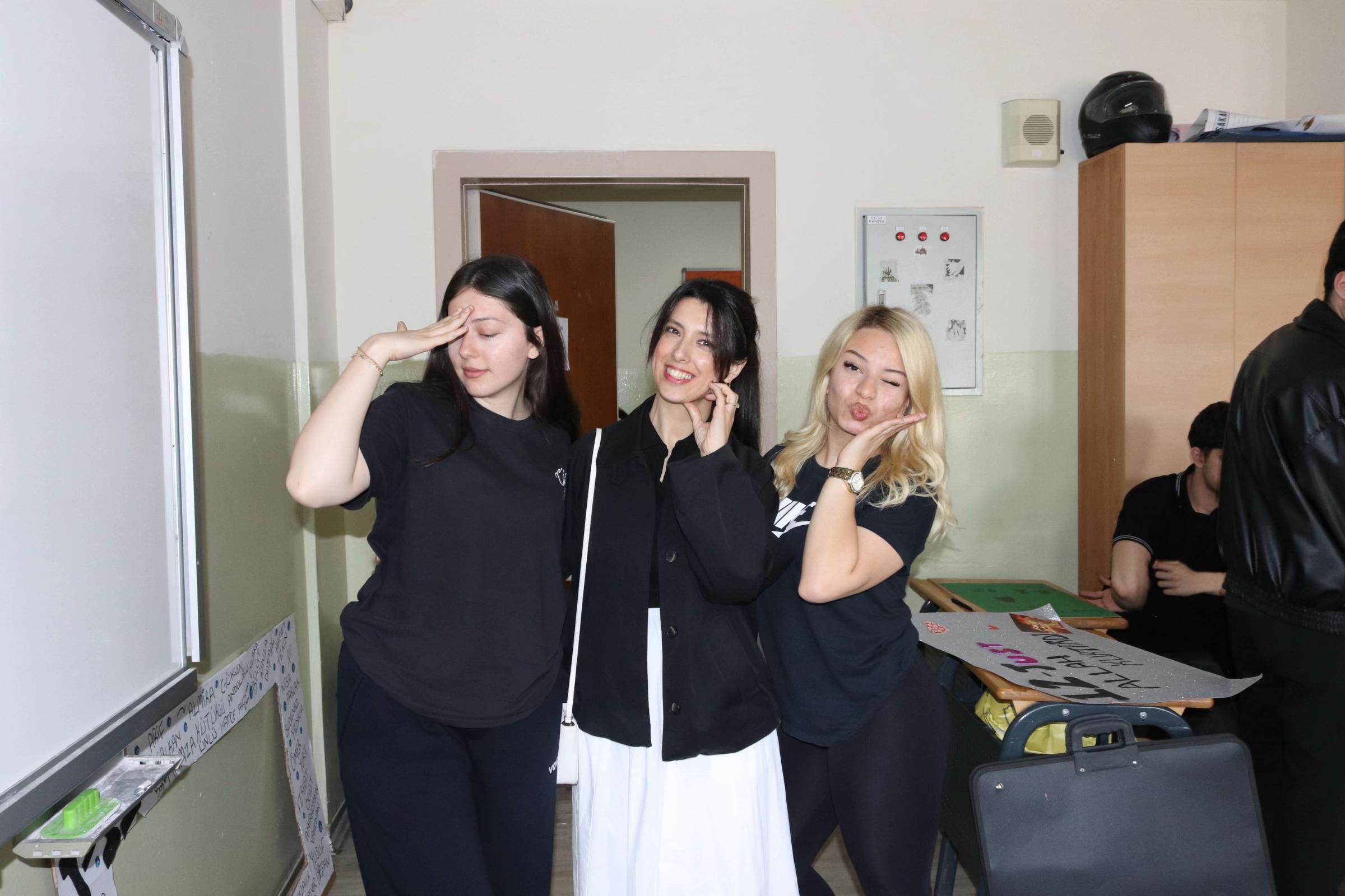 @almirakütükcü