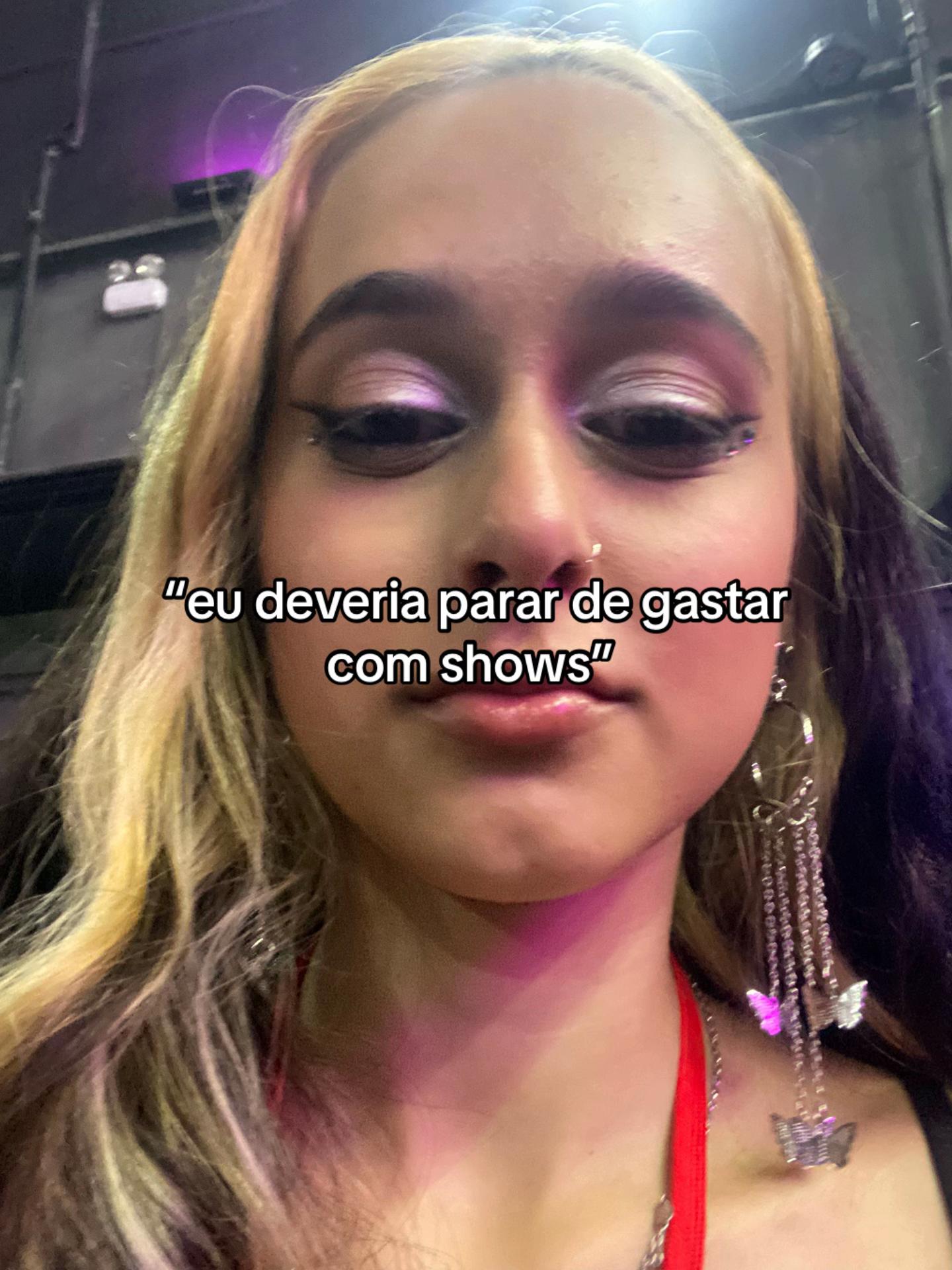 @𑣲Mary
