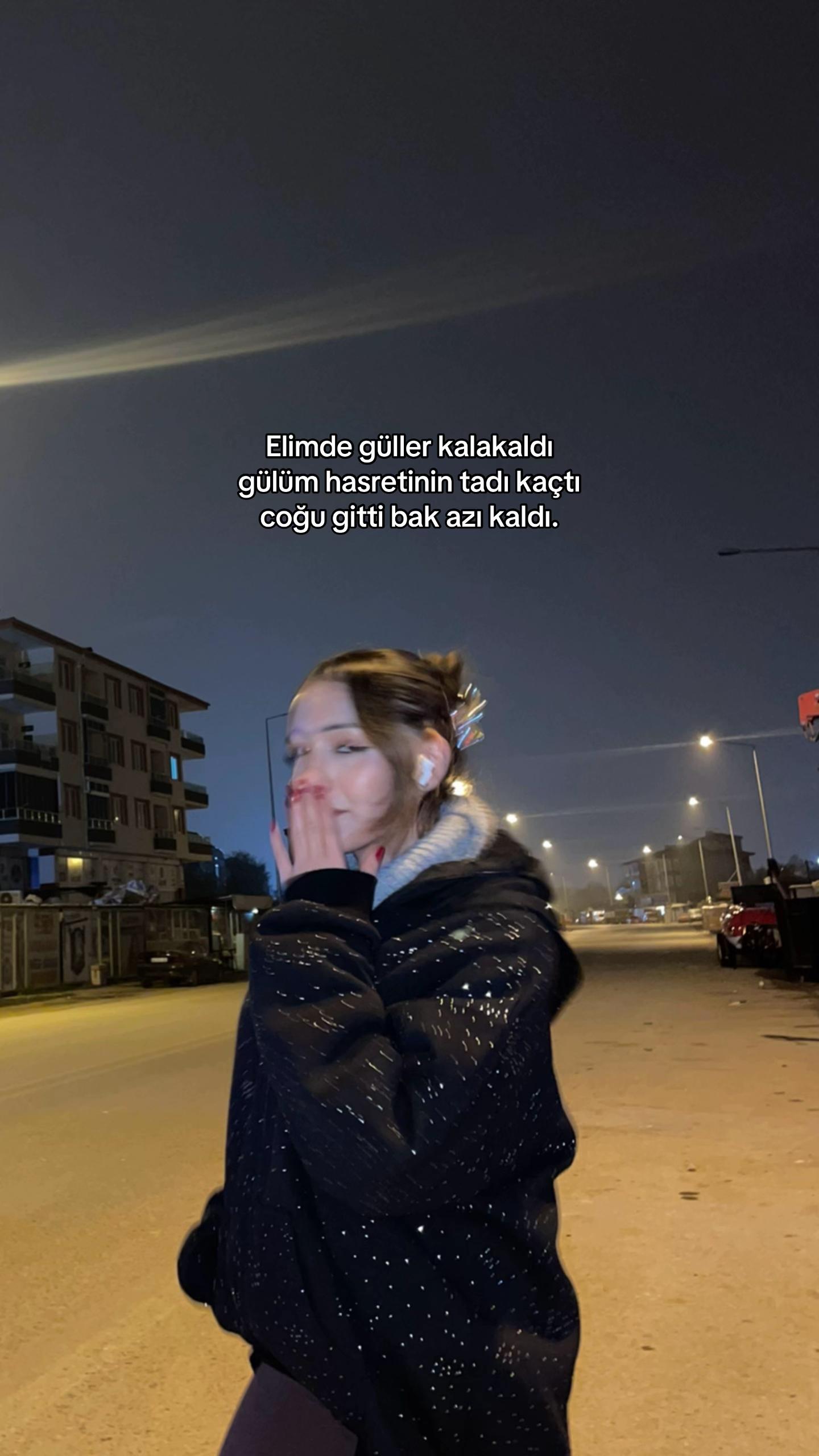@𝐀𝐲𝐬𝐬