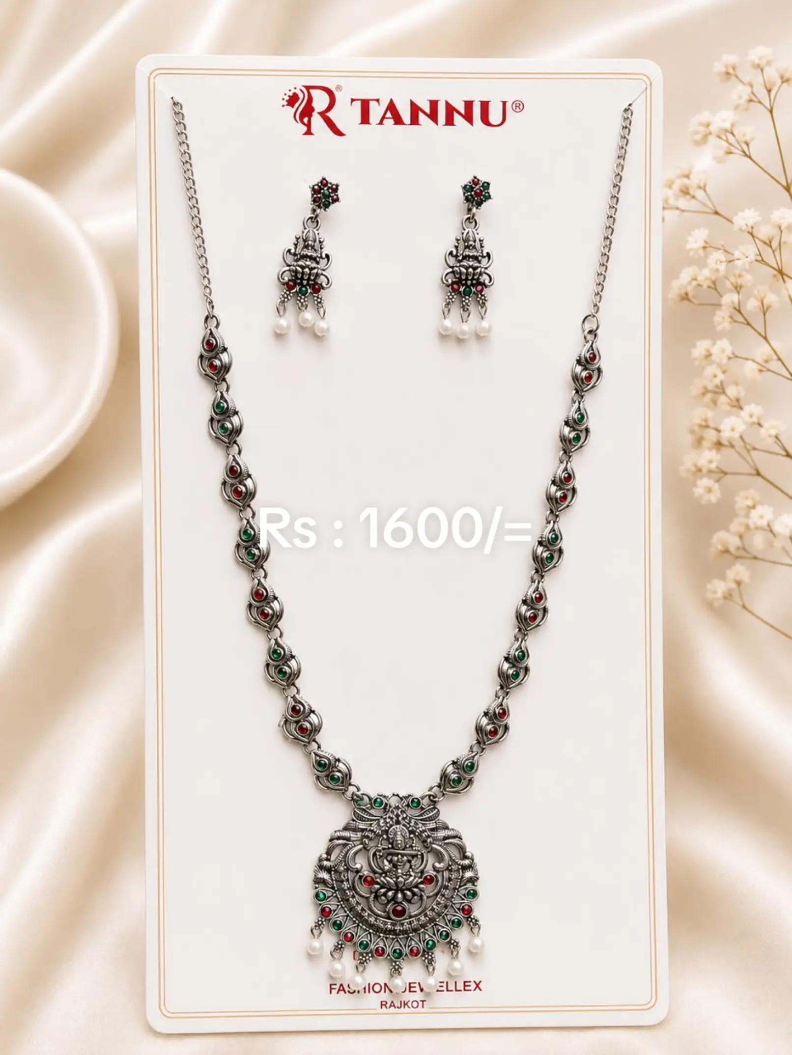 @viyarazhi collection