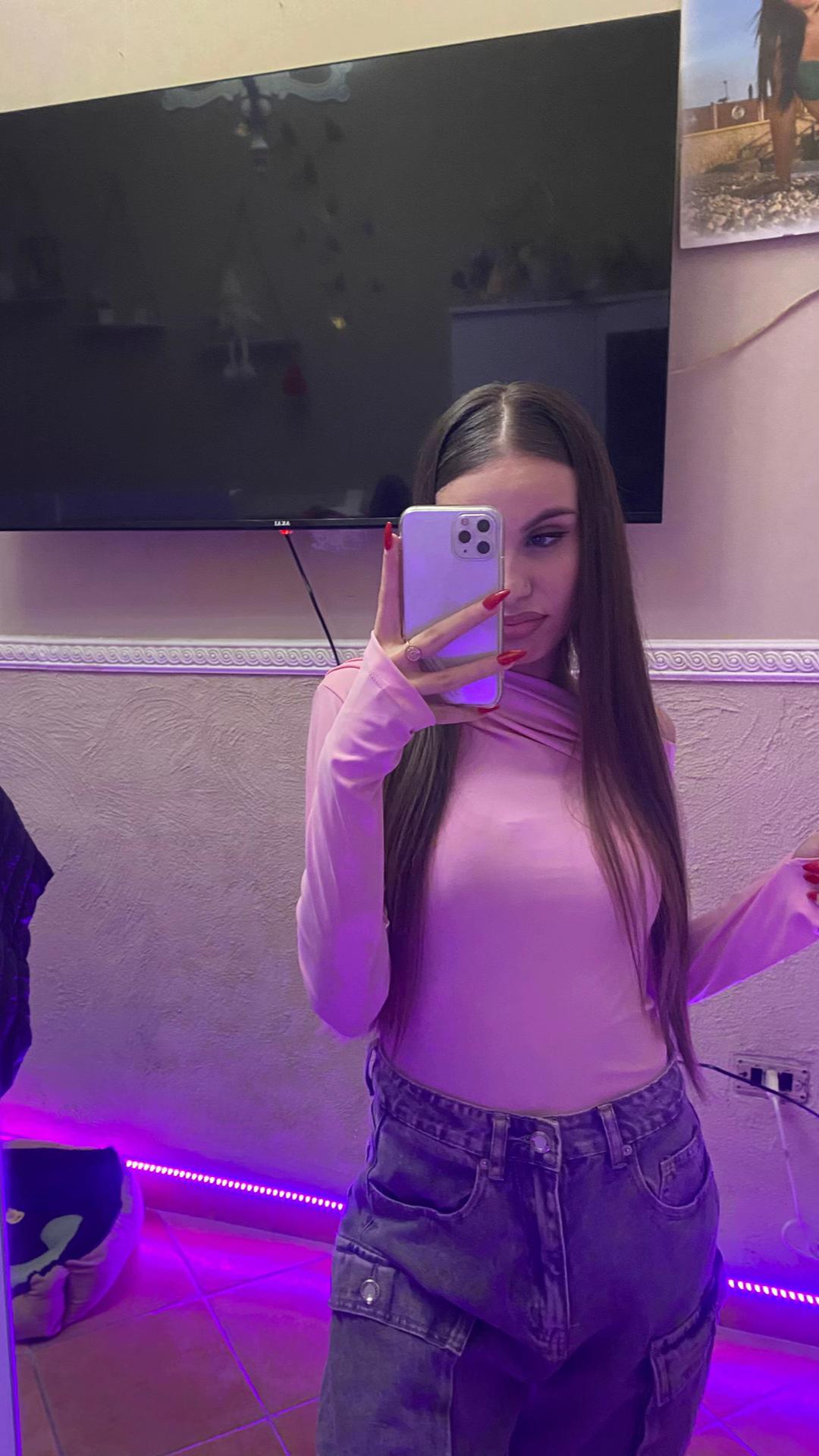 @𝑵 𝑶 𝑬 𝑴 𝑰 🍒
