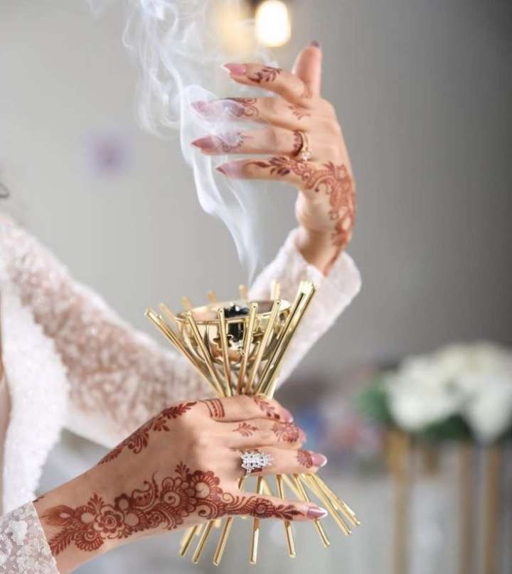 @ميووو