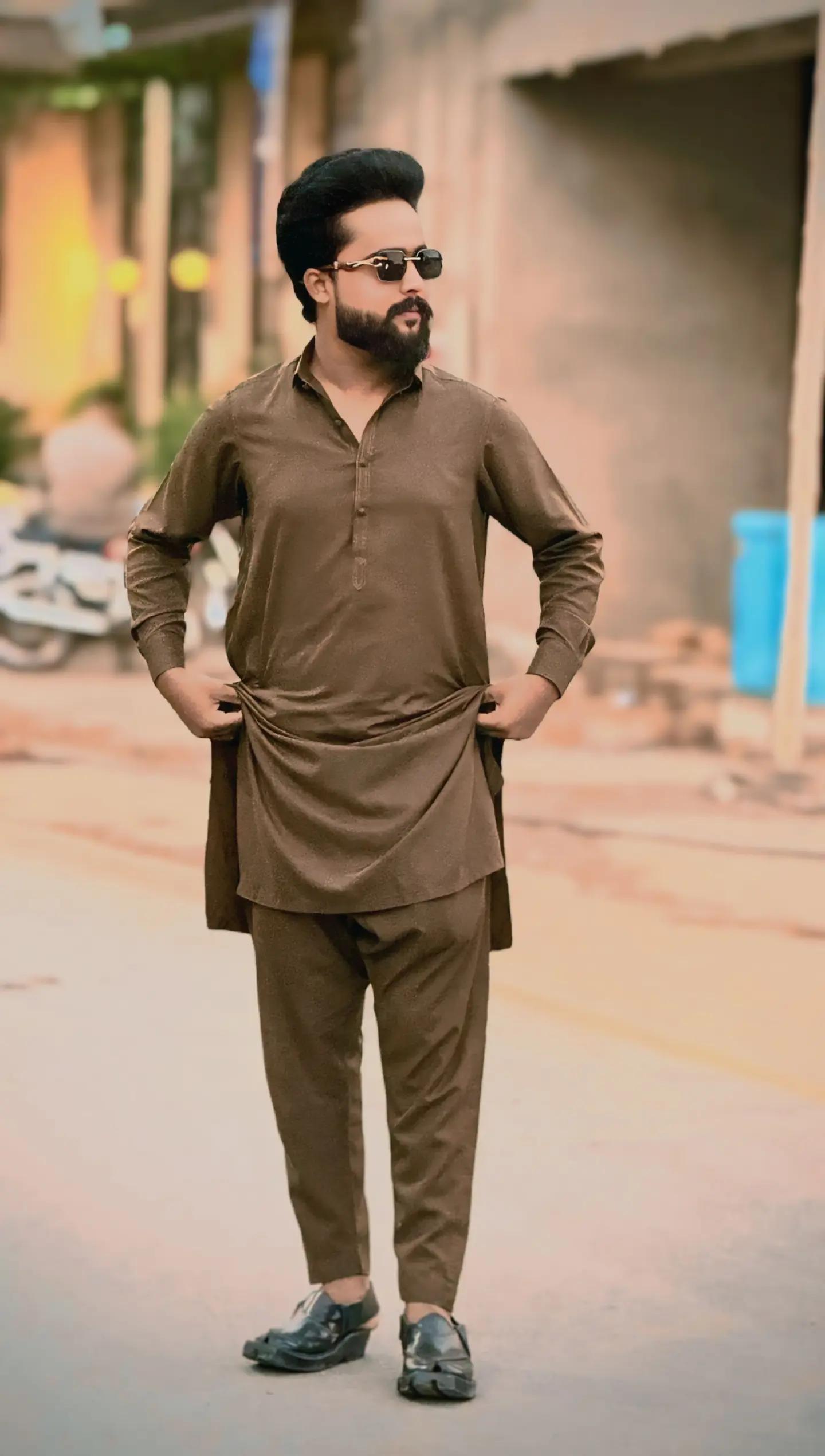 @Sona Munda 751