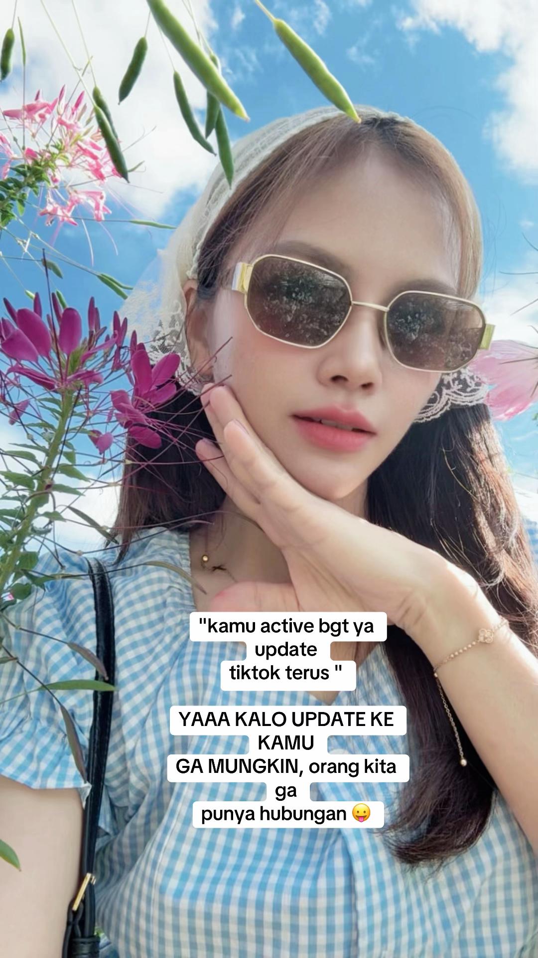 @anyalau12