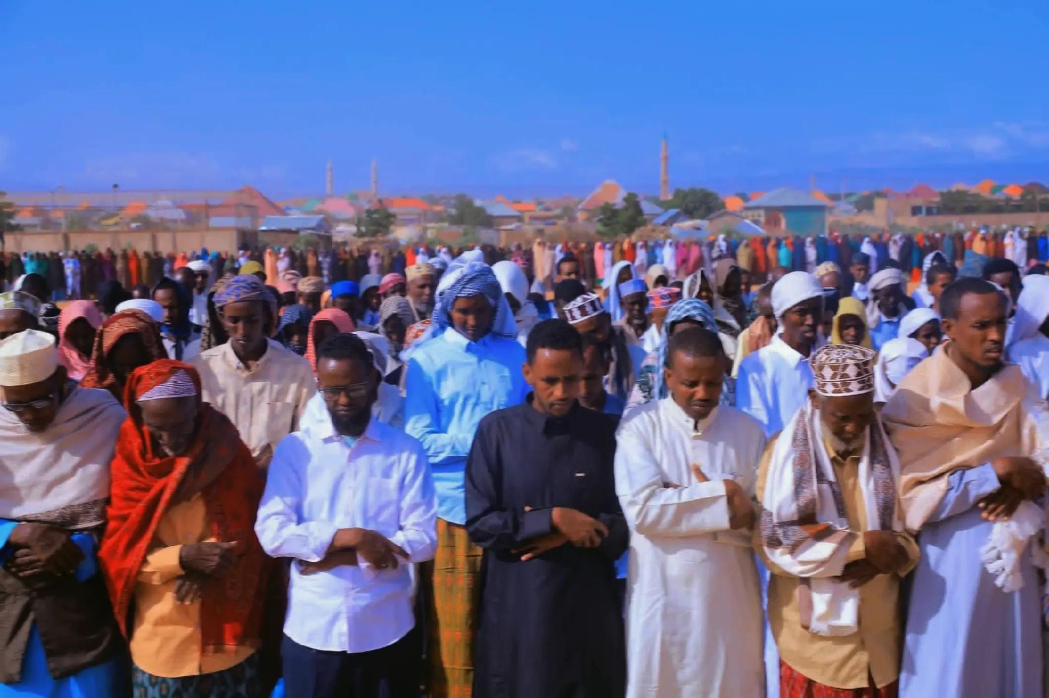 @WAQiiQ🇾🇪 🇸🇴
