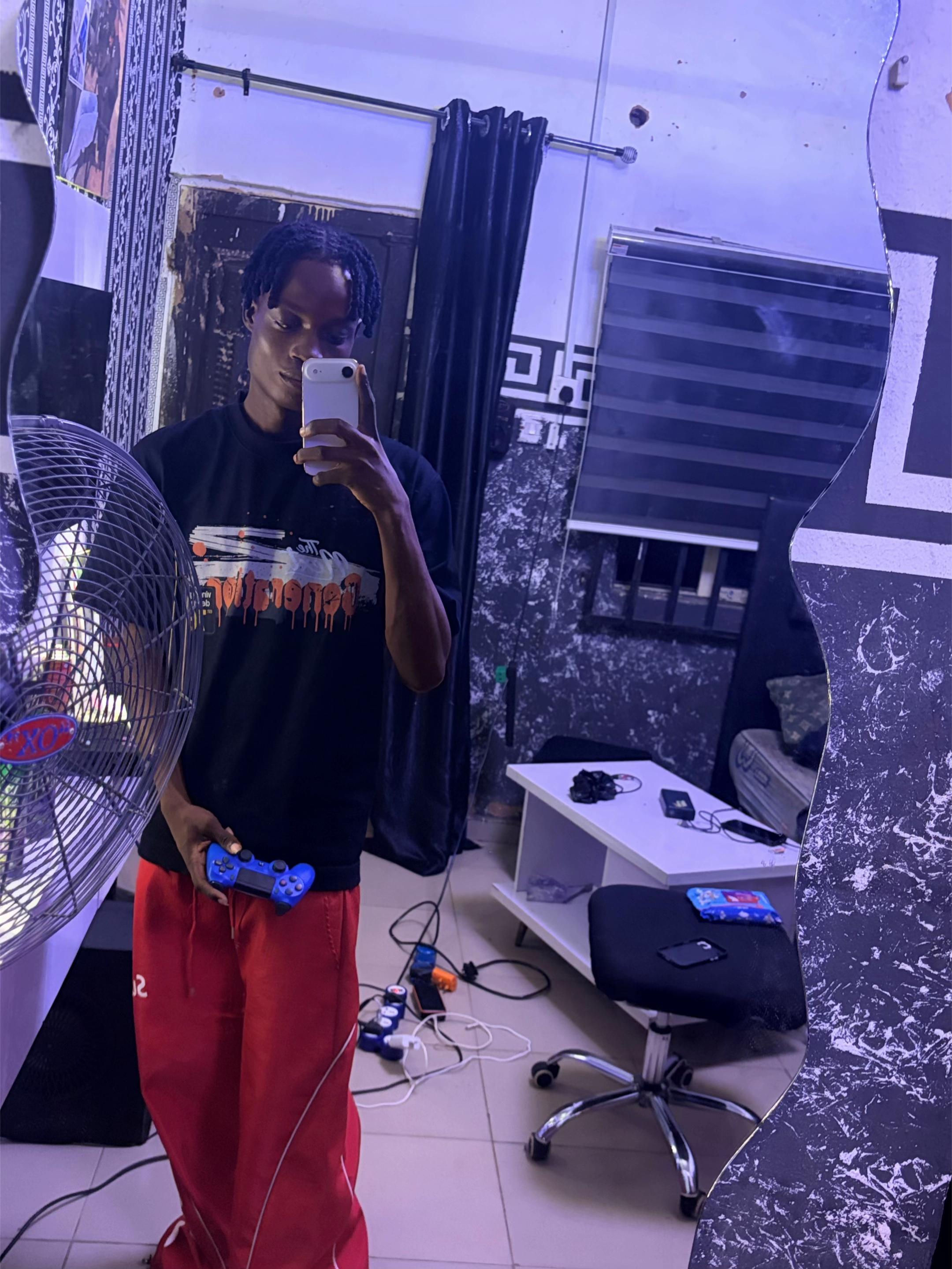 @MR💫🚀DC