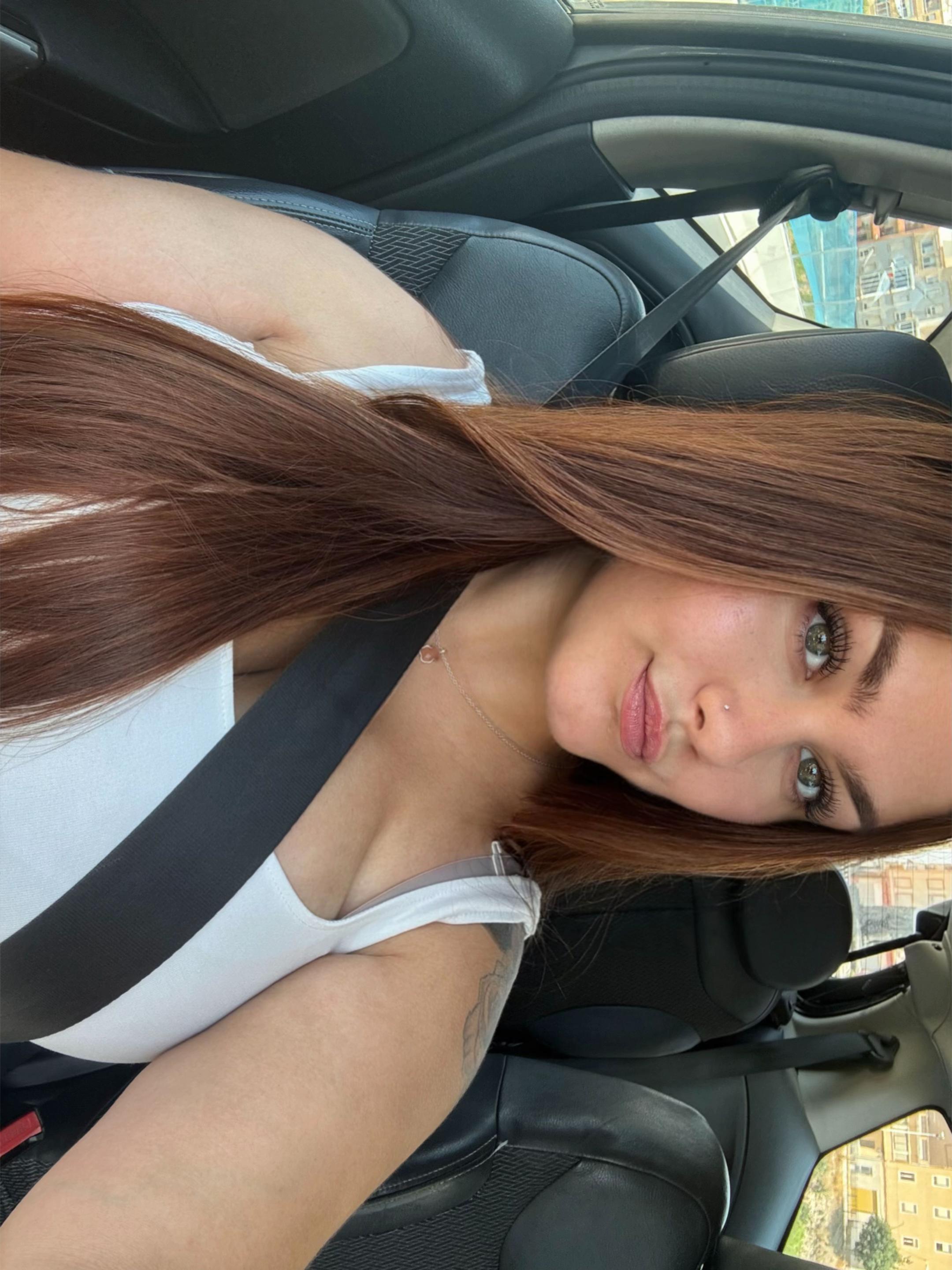 @Meri 🍒🌸