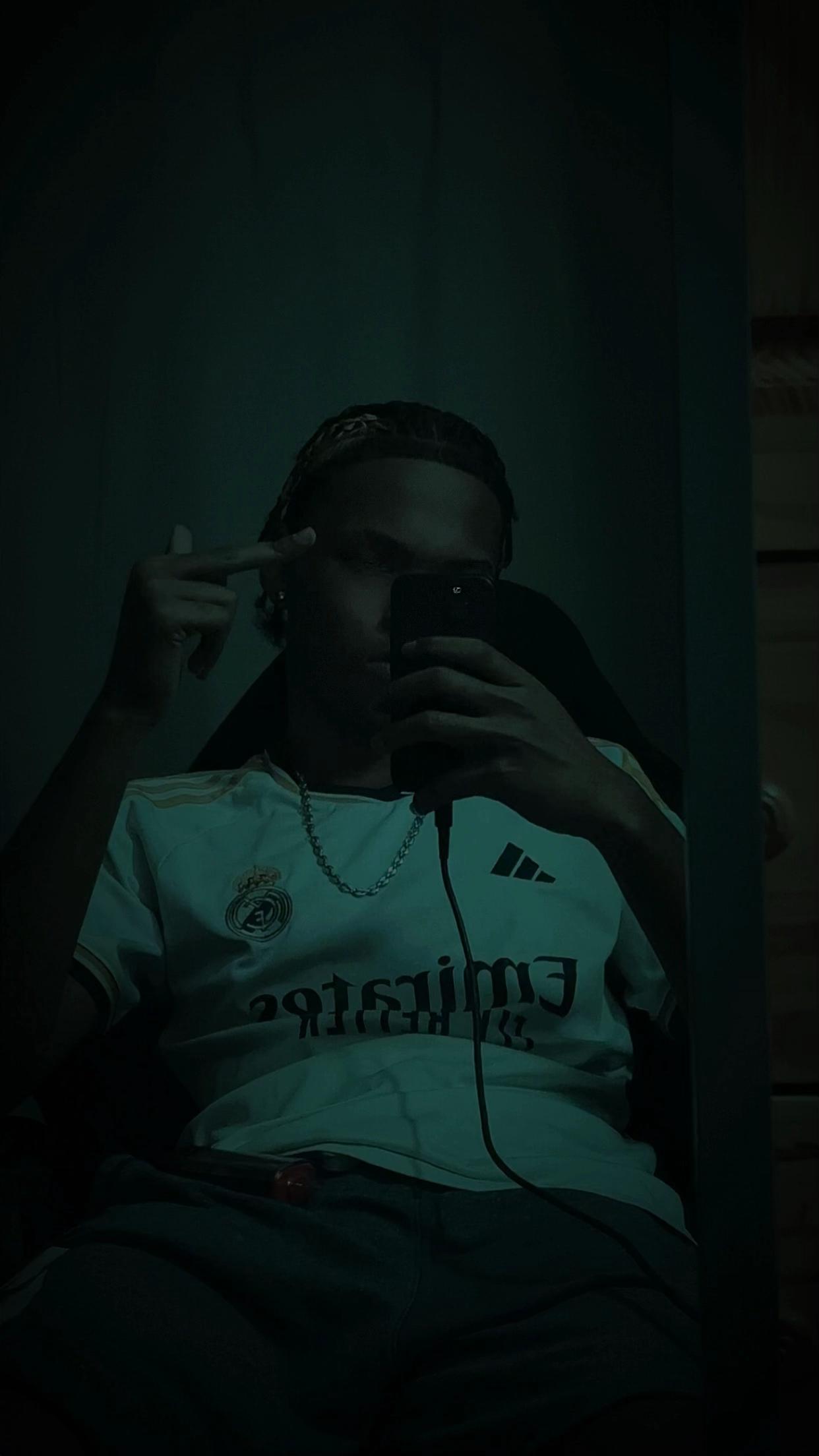 @69%🏴☠️