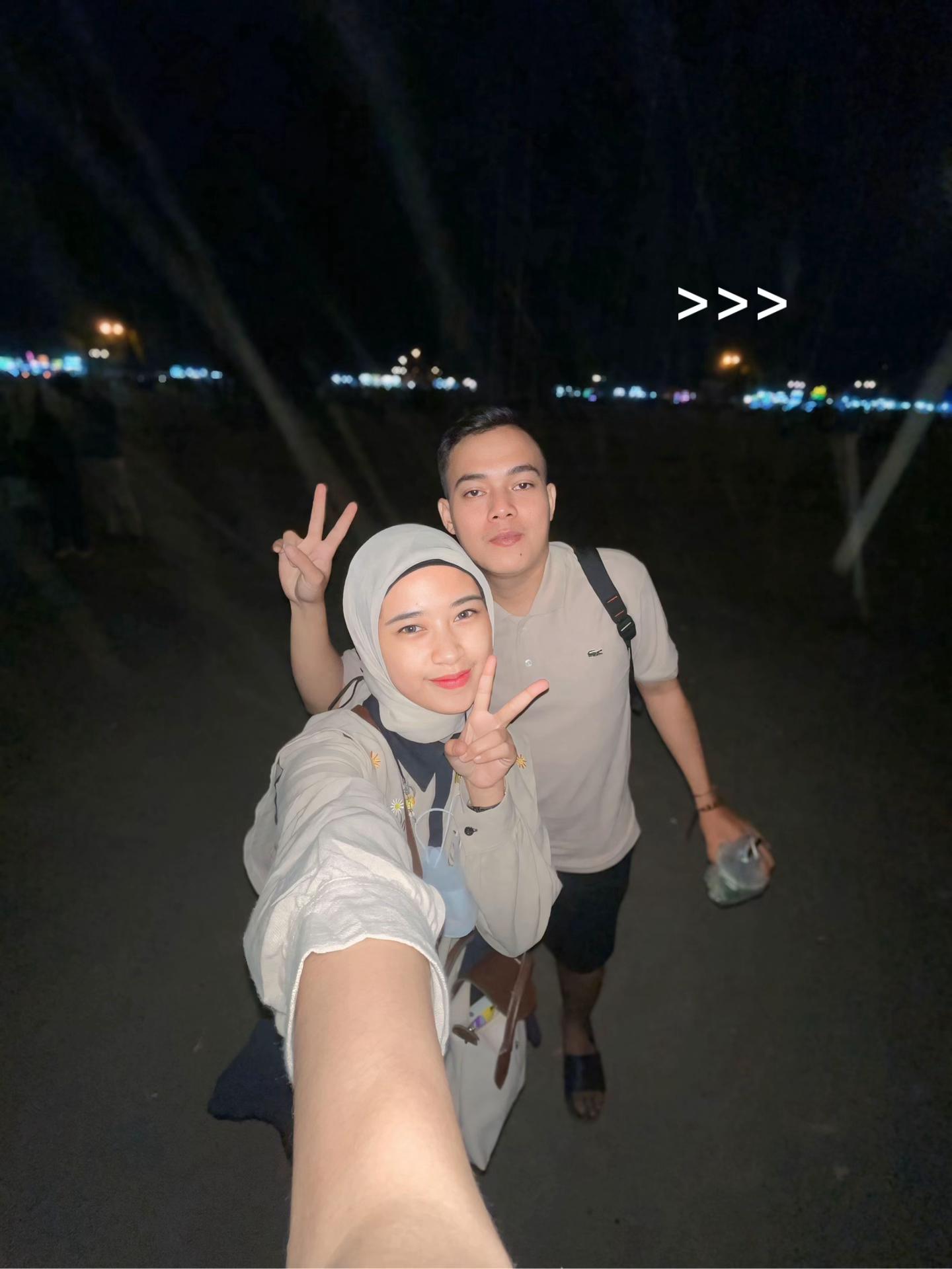 @Putriyusast