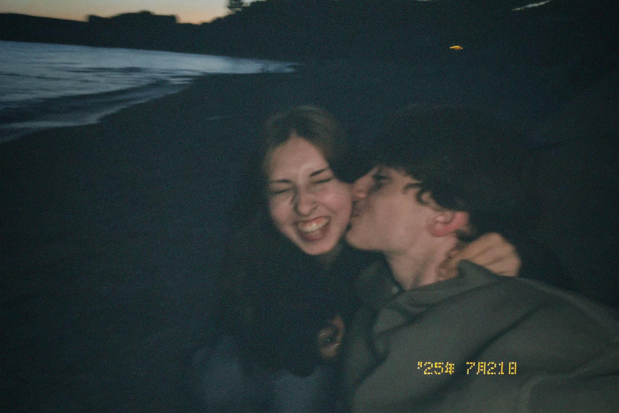 @e c e k🧿🌊🐋🪬🫐🕯️